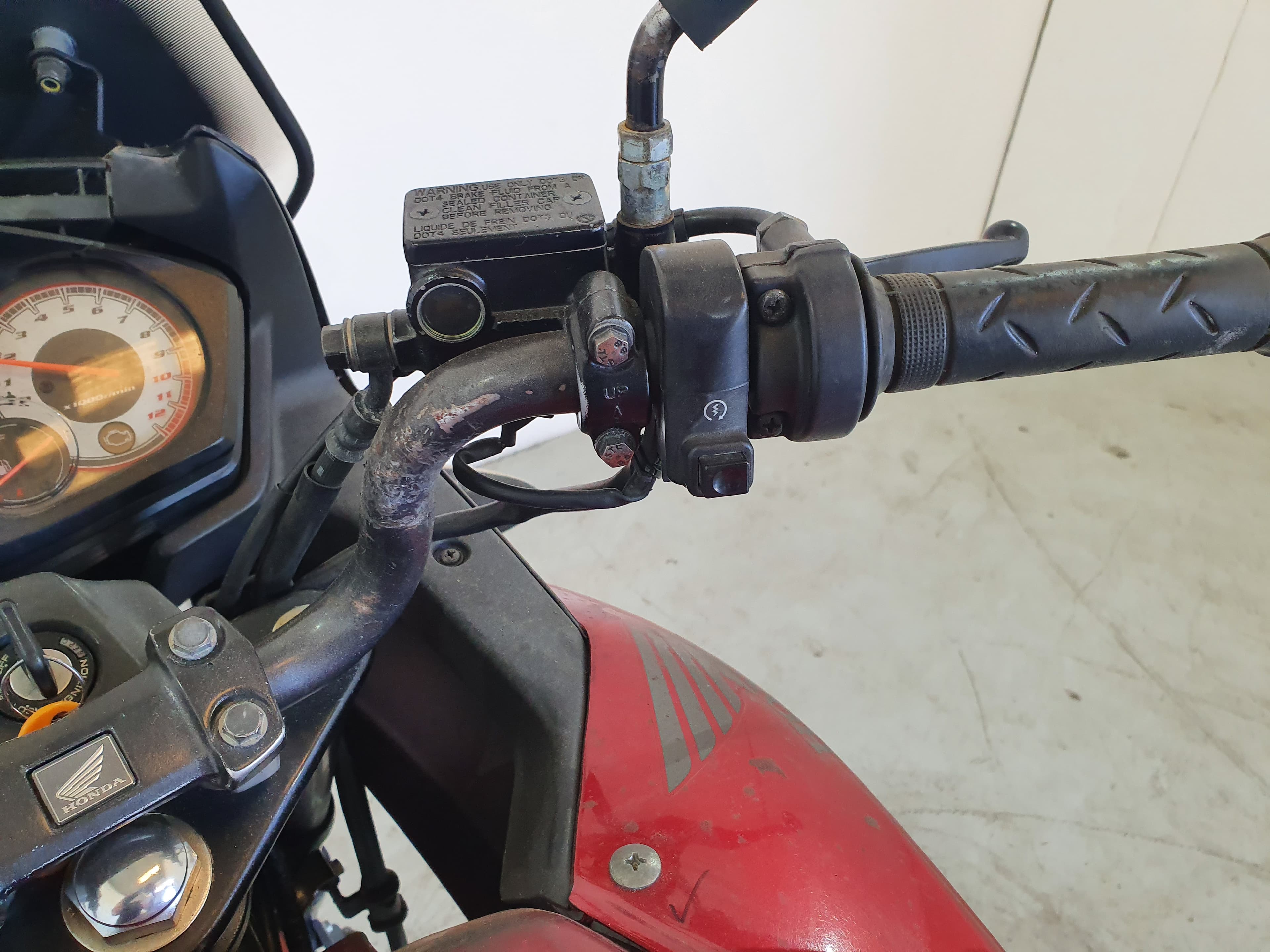 Honda CBF 125 · Ano 2014 — imagen 10