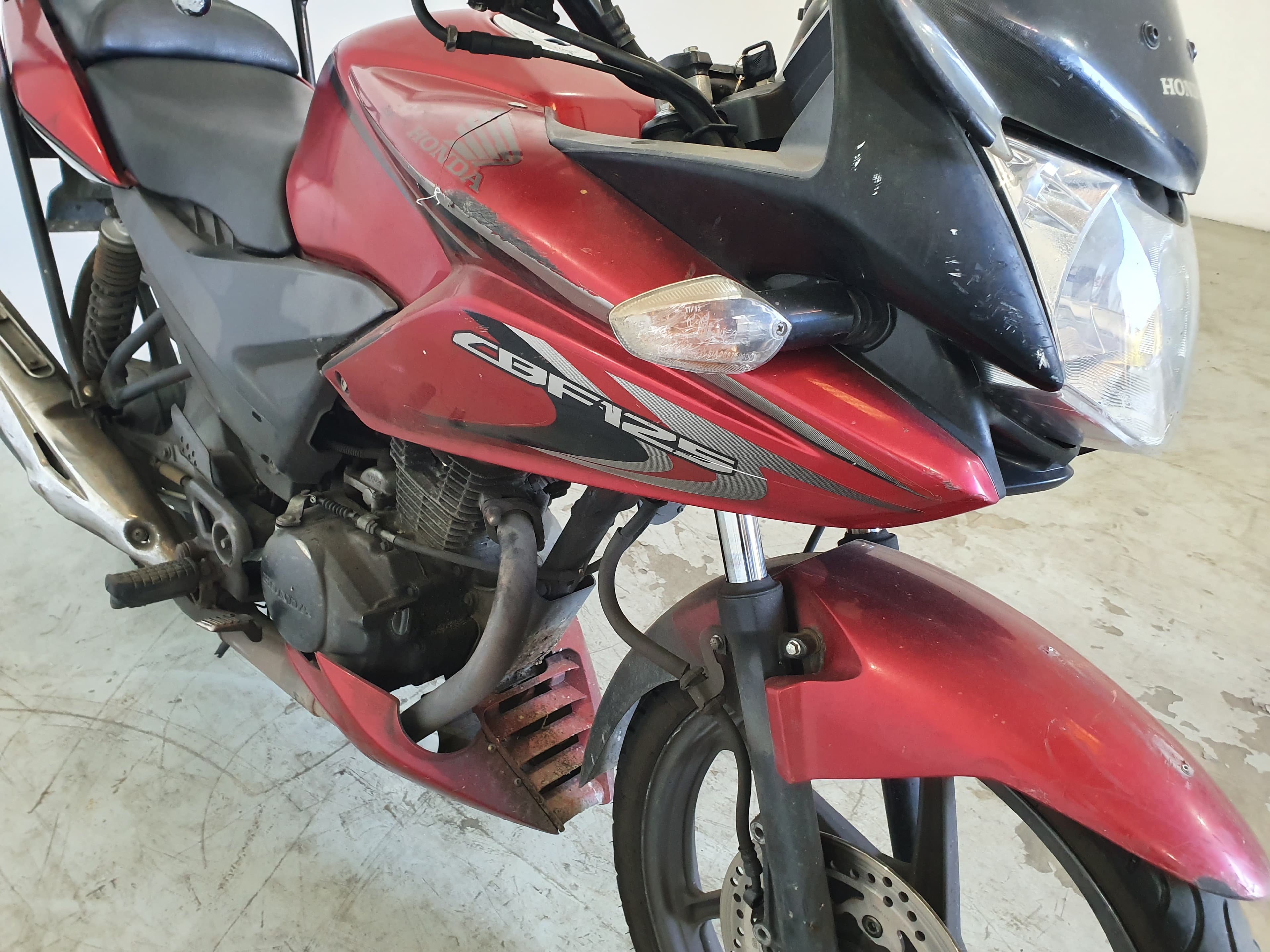 Honda CBF 125 · Año 2014 — imagen 5