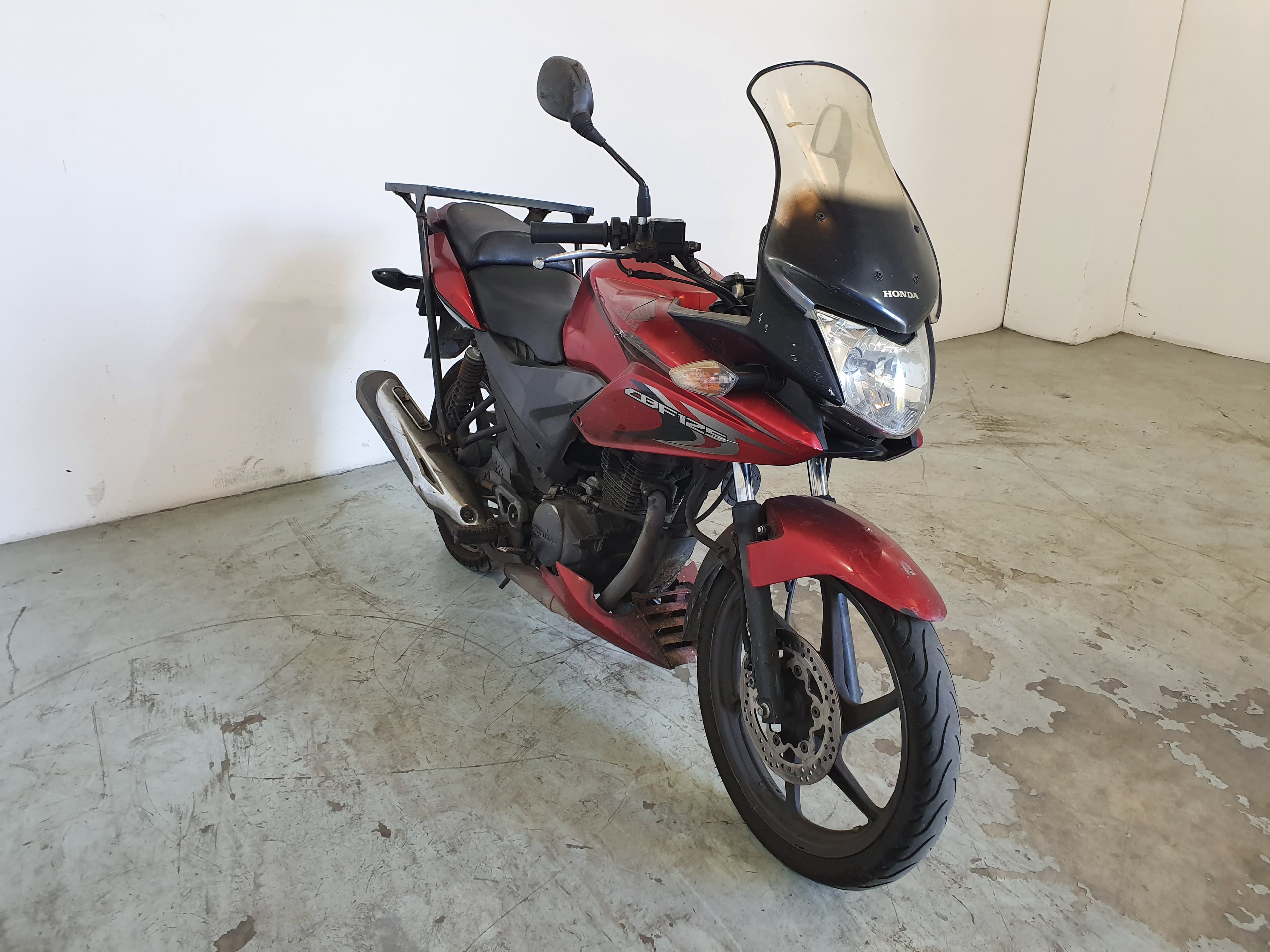 Honda CBF 125 · Año 2014 — imagen 2