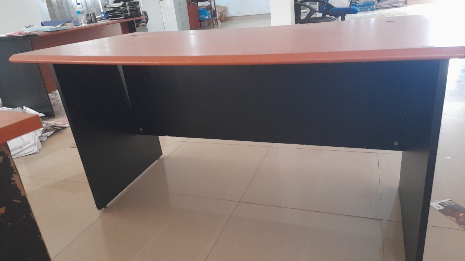 Secretária — imagem 2