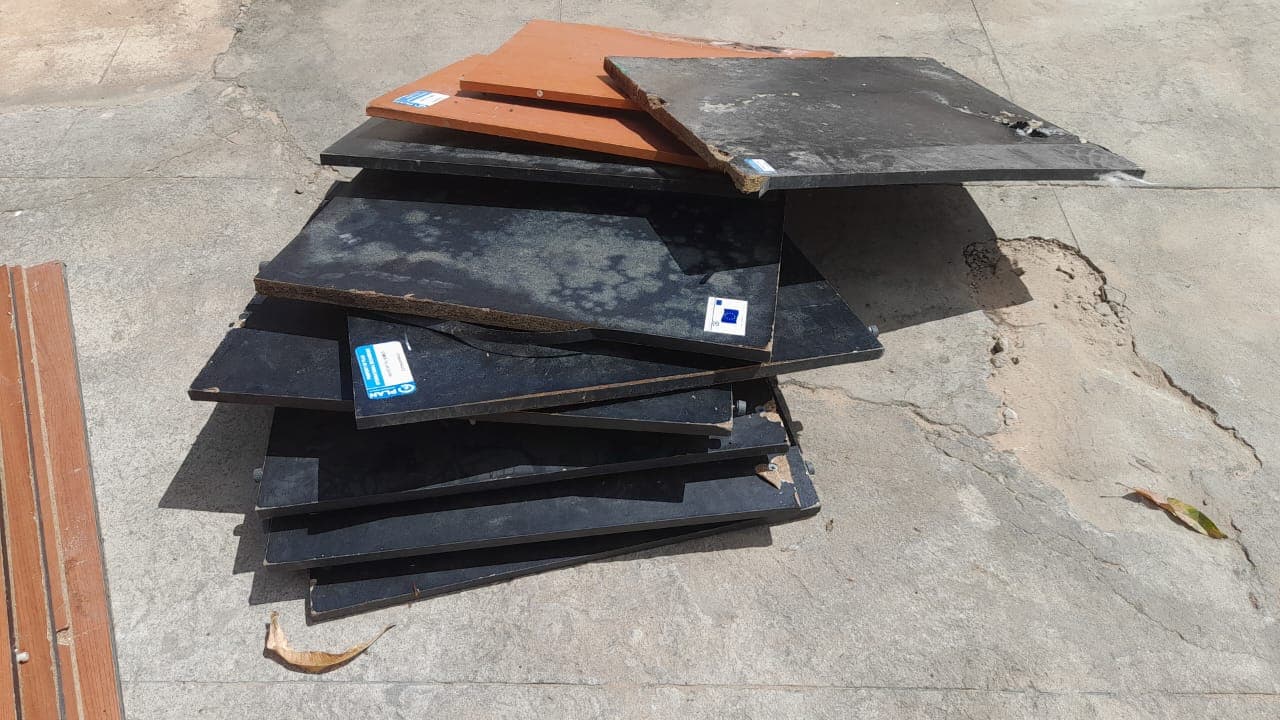 Furniture — image 4