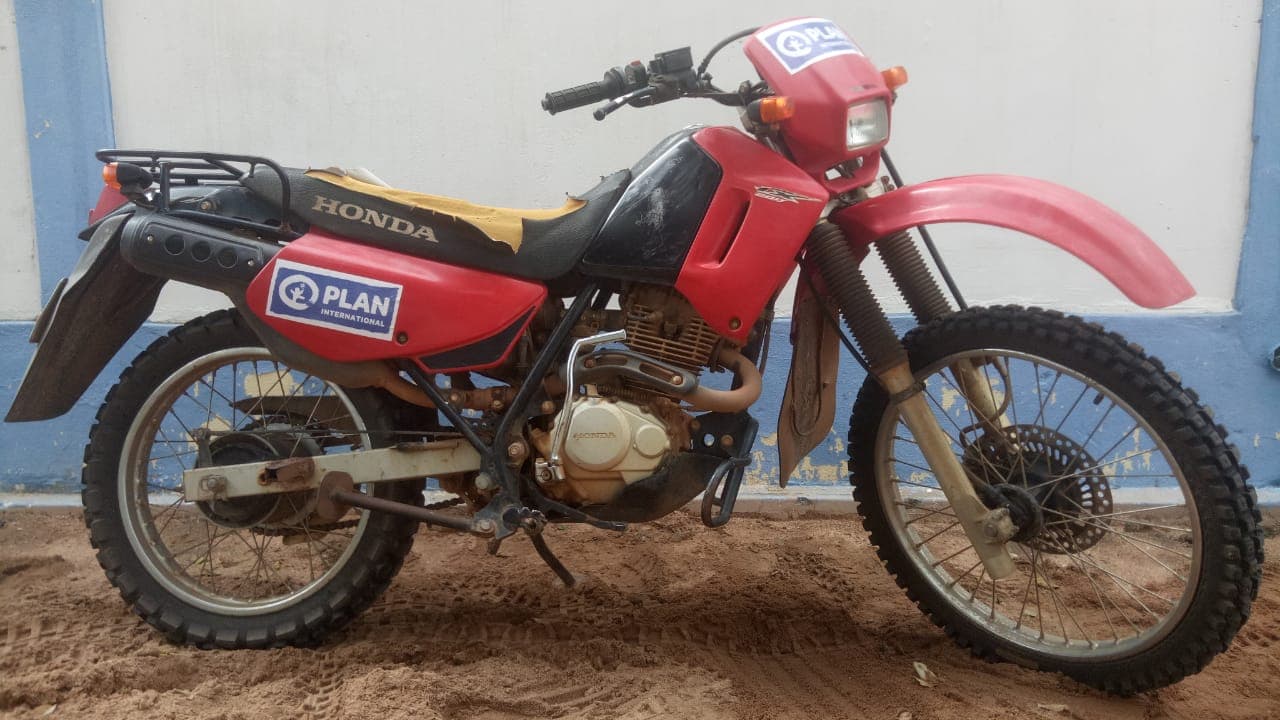 Honda XL CTX 200 — imagem 4