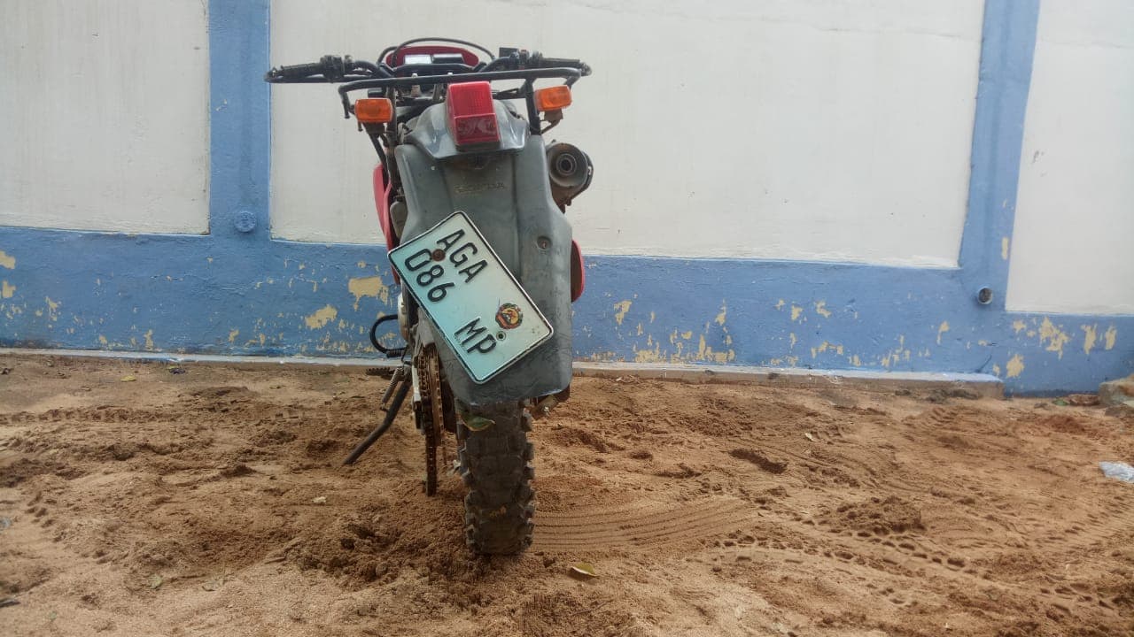 Honda XL CTX 200 — imagem 3