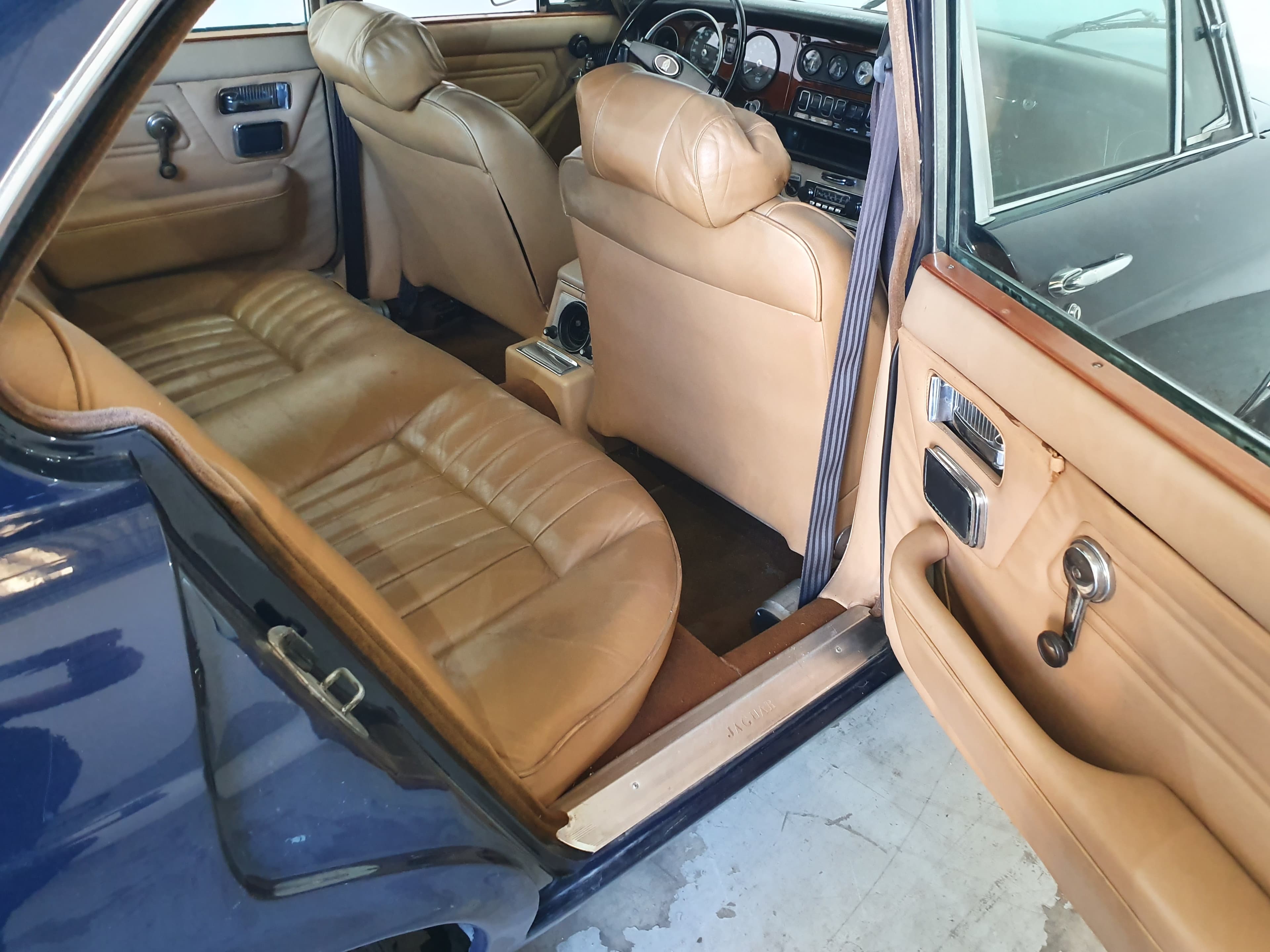 Jaguar XJ6 · Ano 1970 — imagem 21