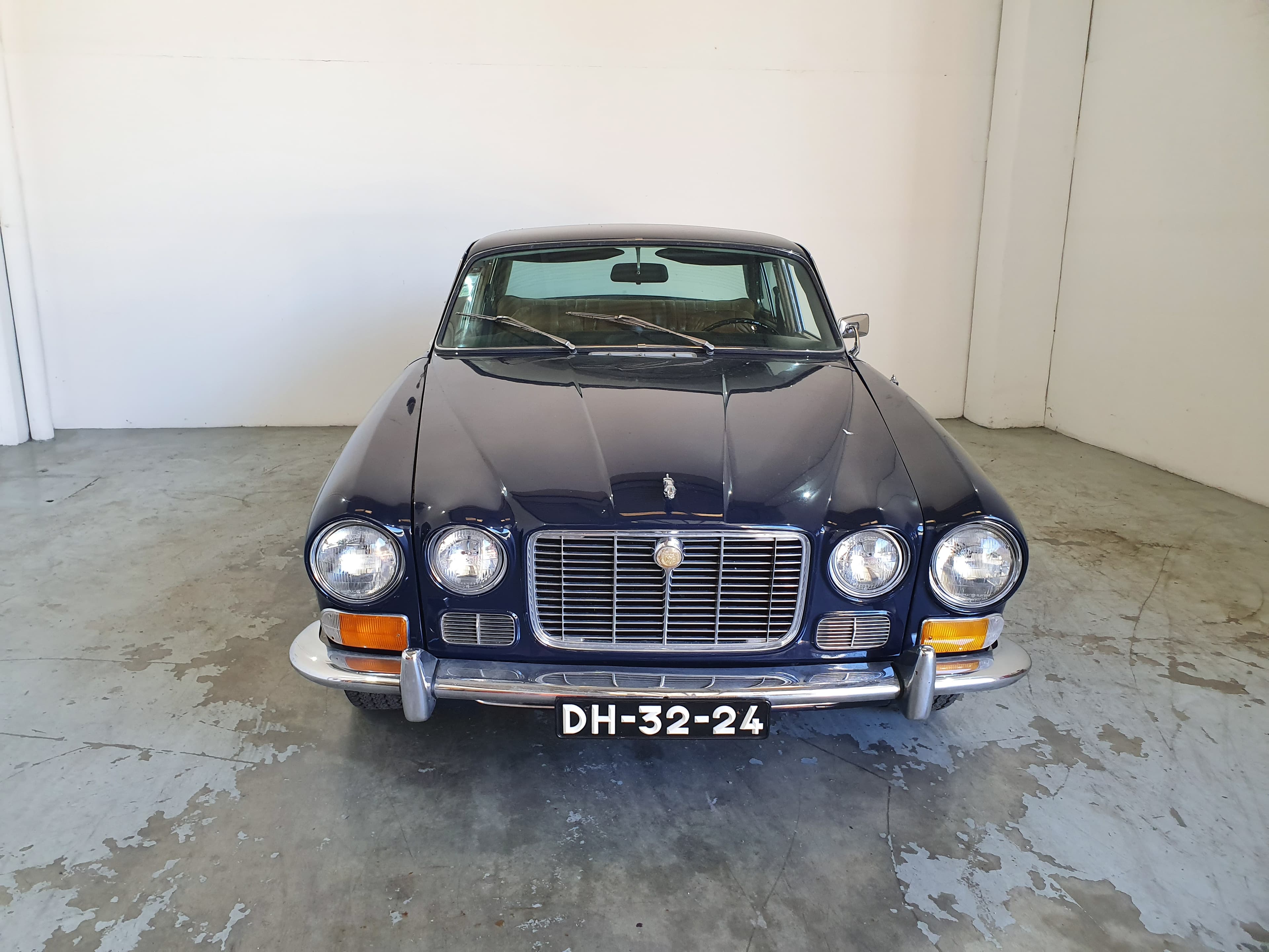 Jaguar XJ6 · Ano 1970 — imagem 2