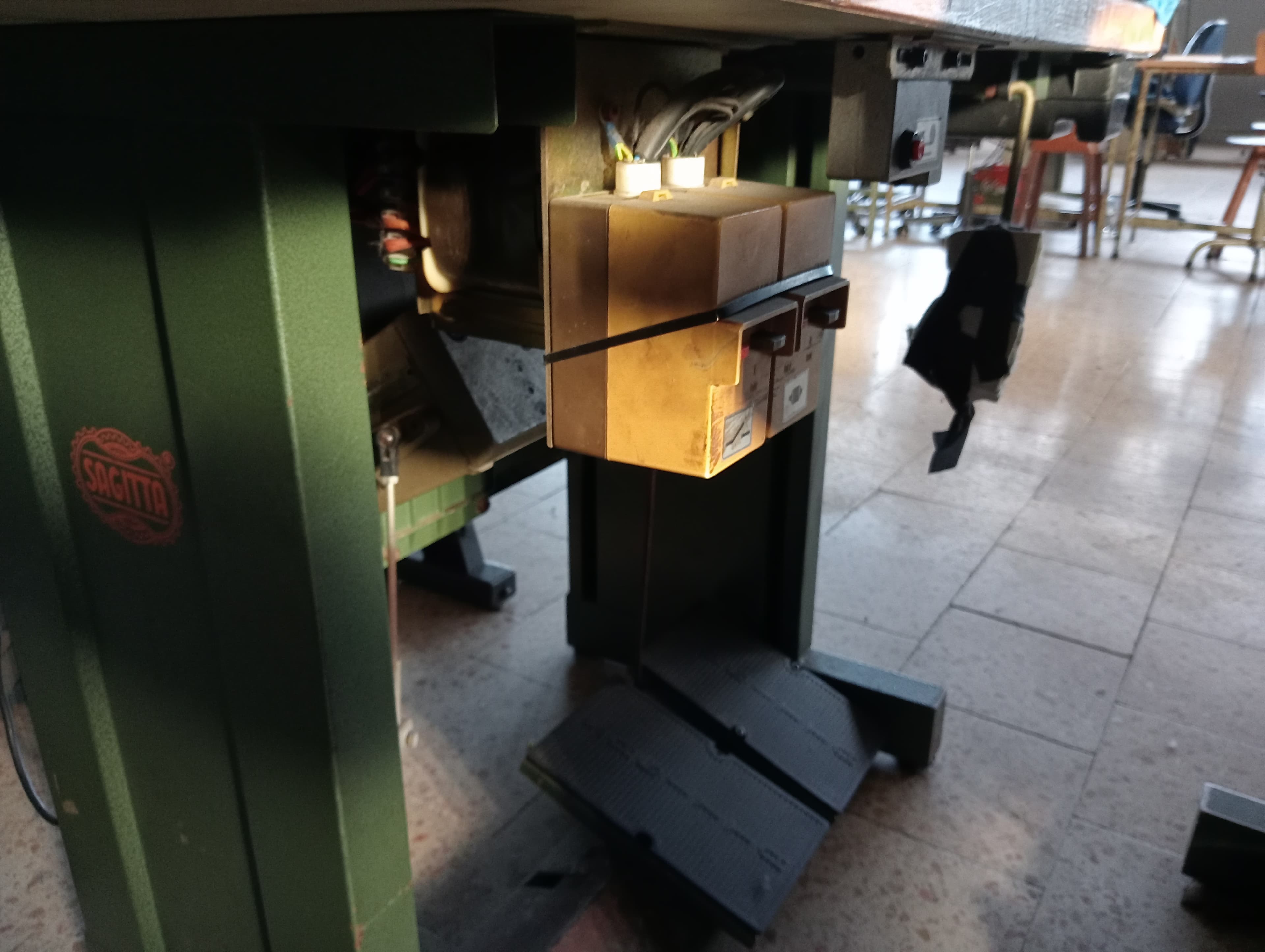 Máquinas de Orlar + Máquina de Braço — imagem 11