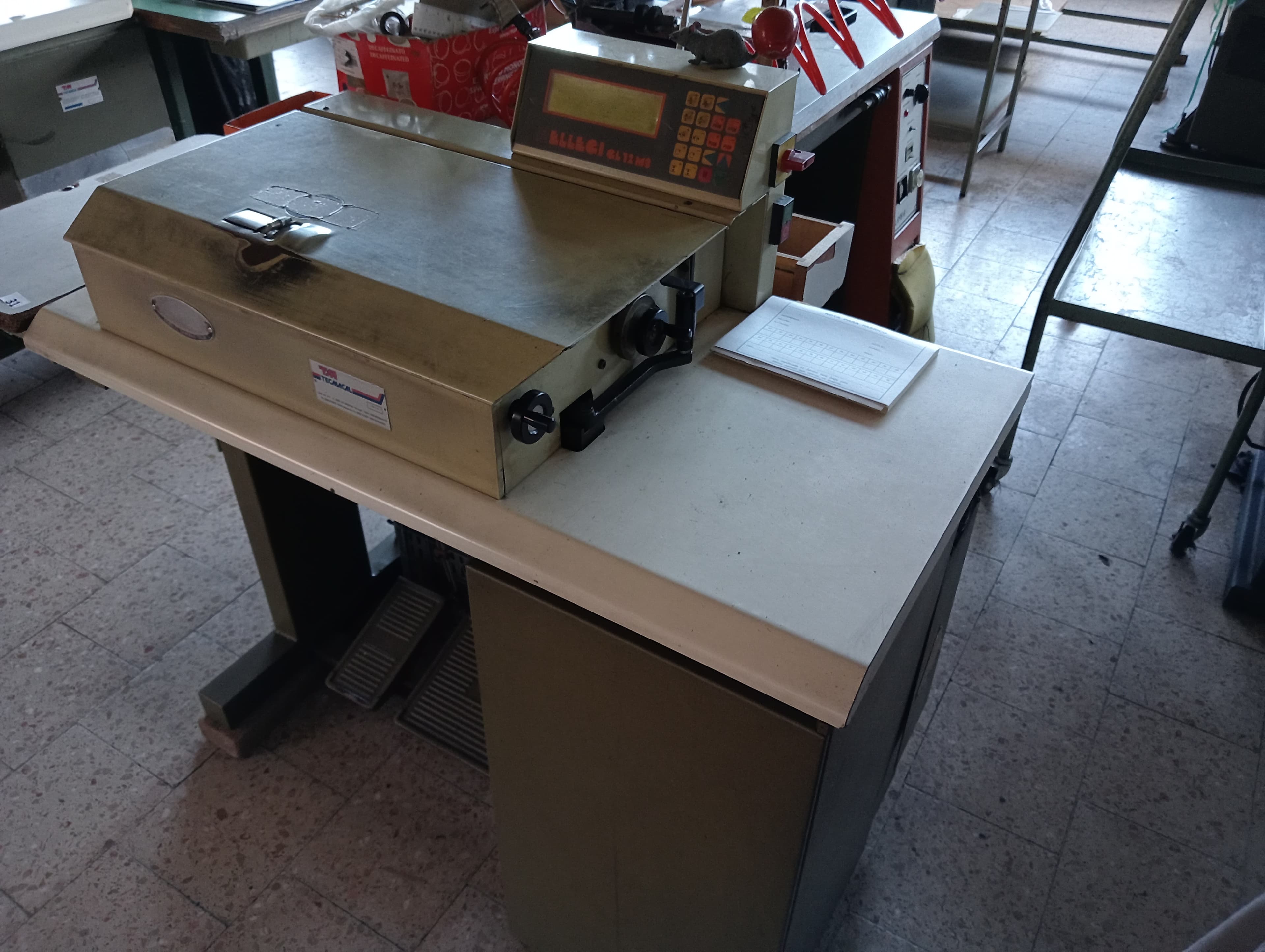 Máquinas de Facear · Máquina de Timbrar · Máquina de equalizar — imagen 8
