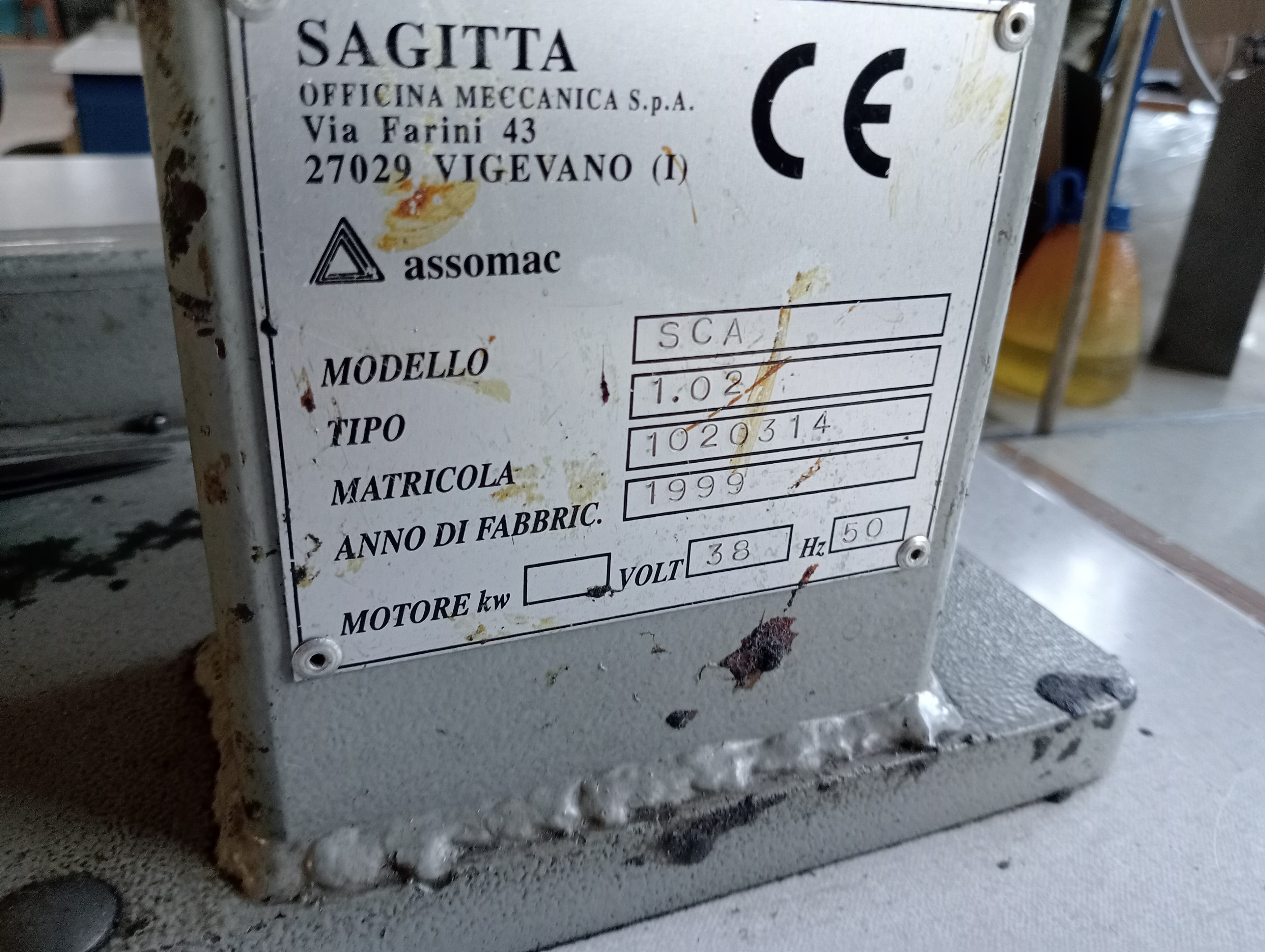 Máquina de Ilhoses · Máquina de Zig-Zag · Máquinas de Coluna Alta · Máquina de Meter Fita — imagen 21