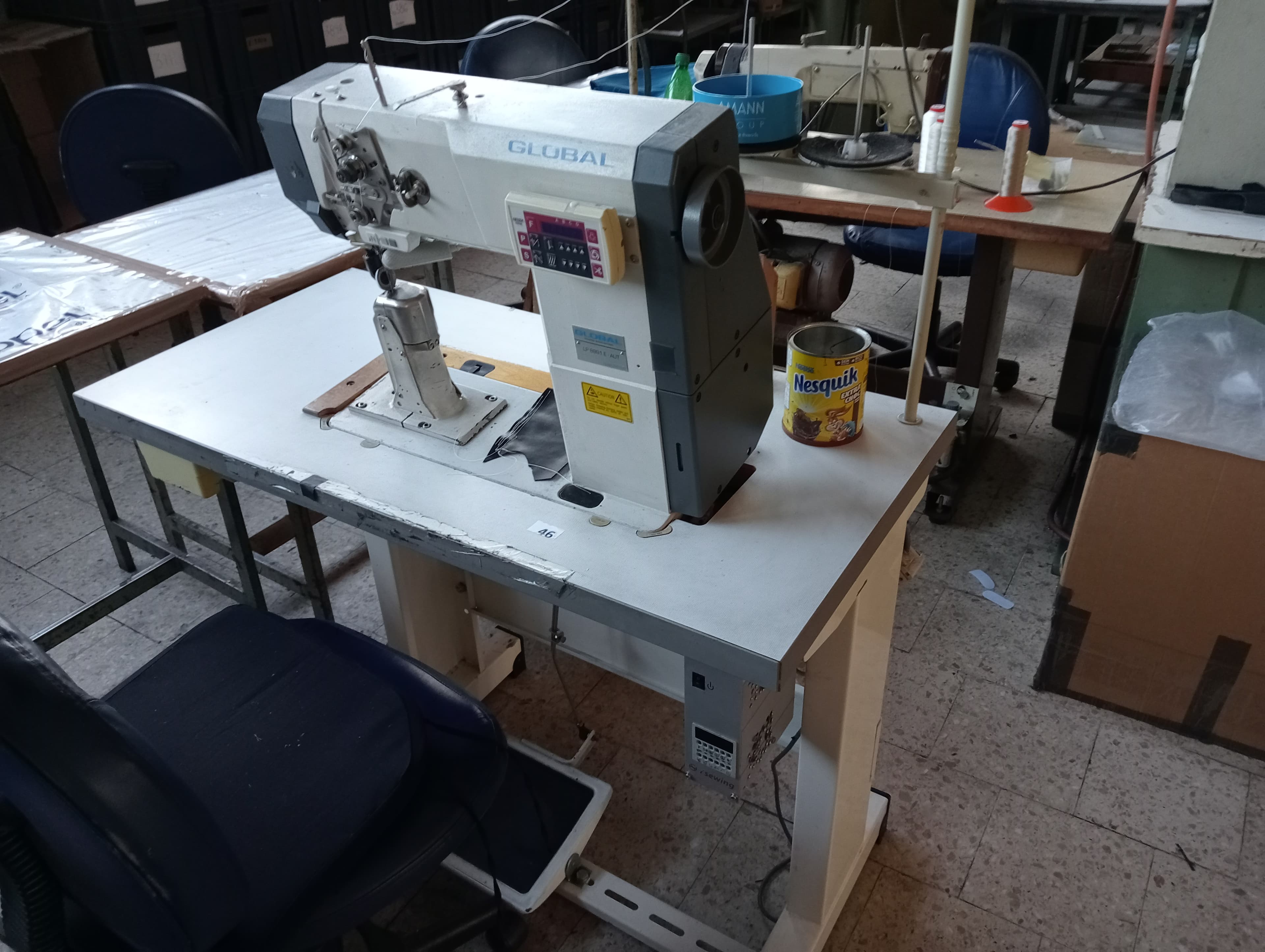 Máquina de Ilhoses · Máquina de Zig-Zag · Máquinas de Coluna Alta · Máquina de Meter Fita — imagen 10