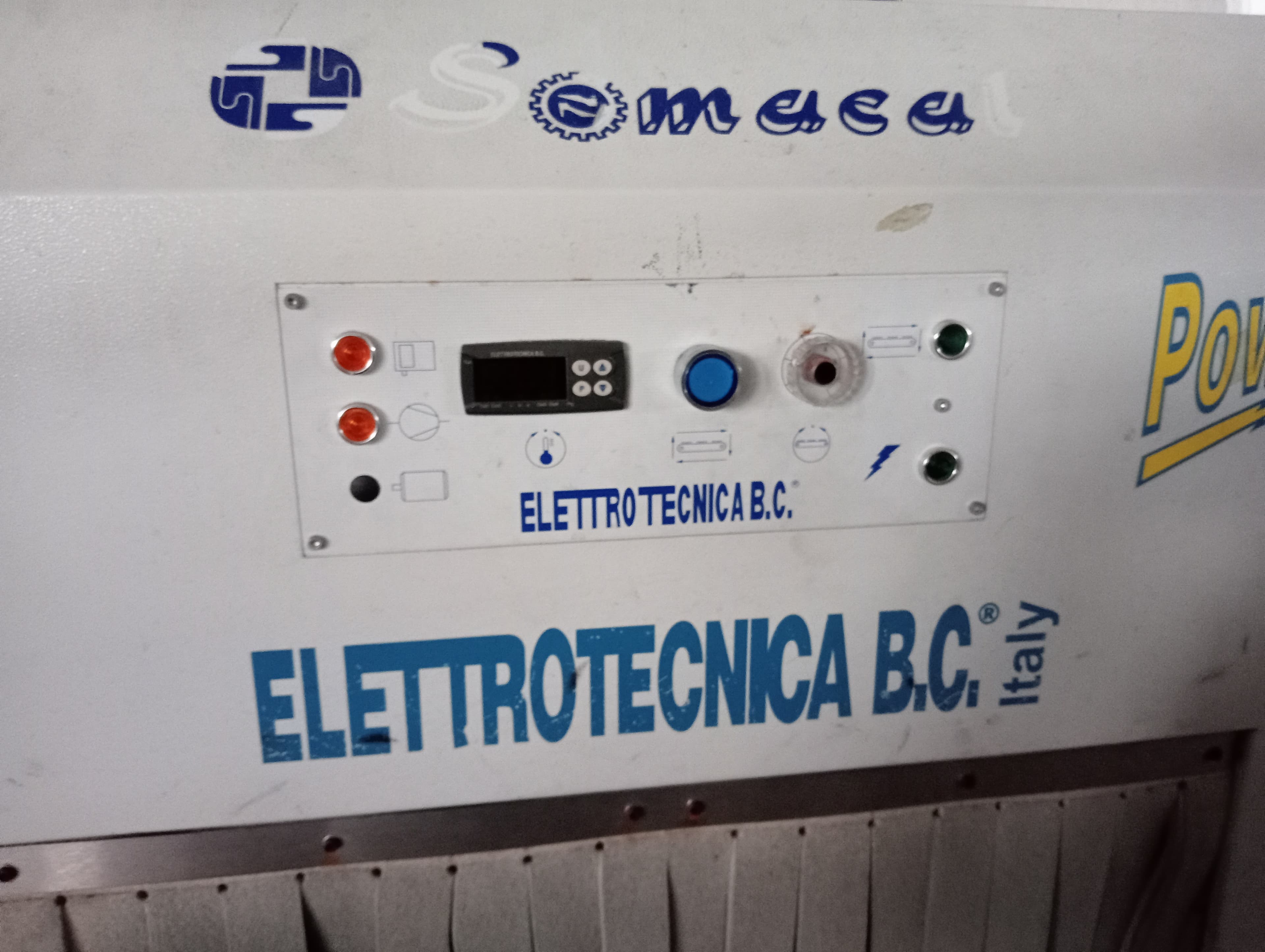 Forno · Máquinas de Retirar Formas — imagen 6