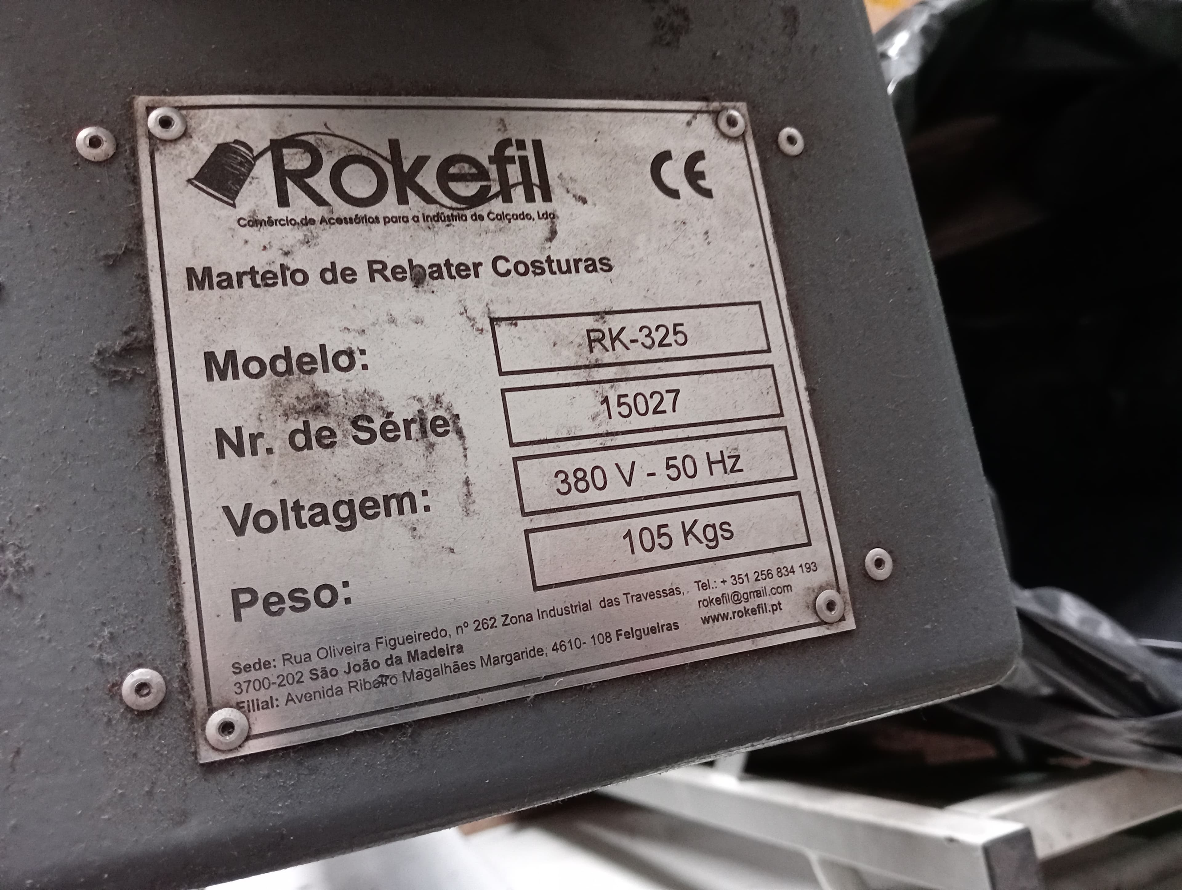 Máquina de Rebater Costuras — imagen 4