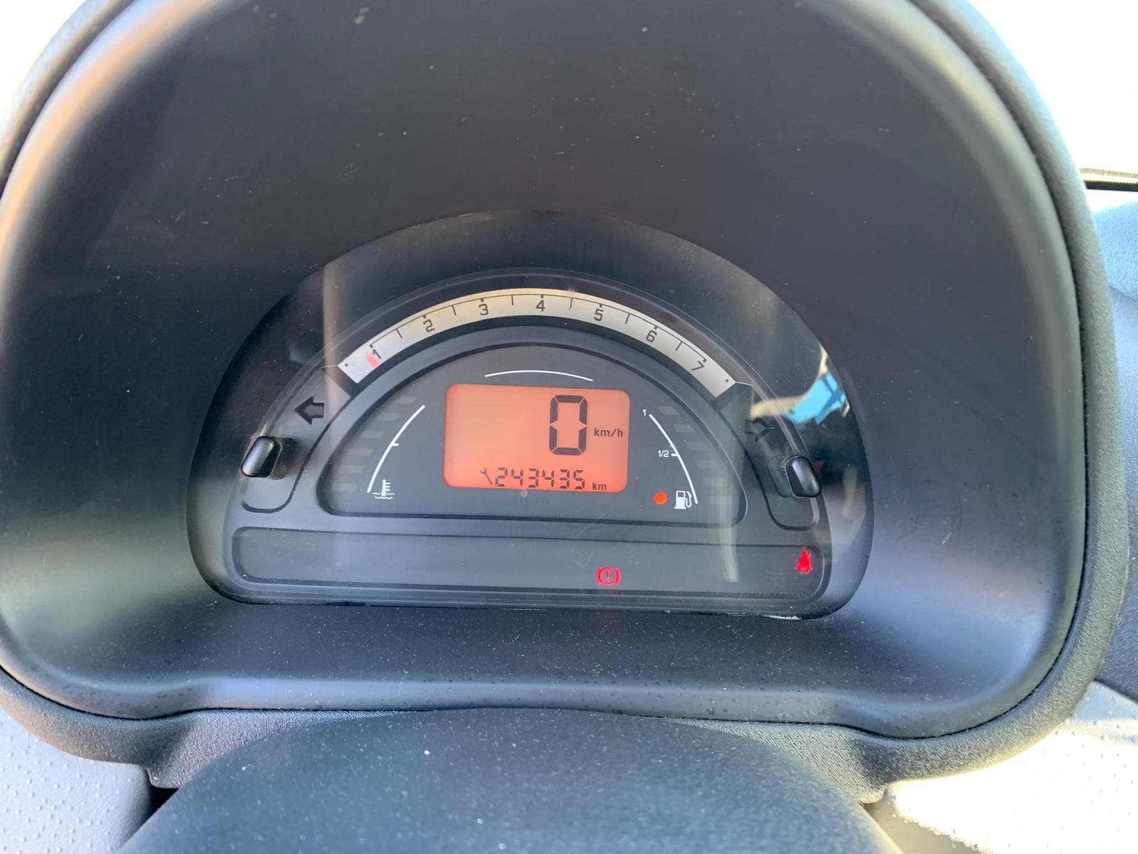 Citroën C3 · Ano 2003 — imagem 38