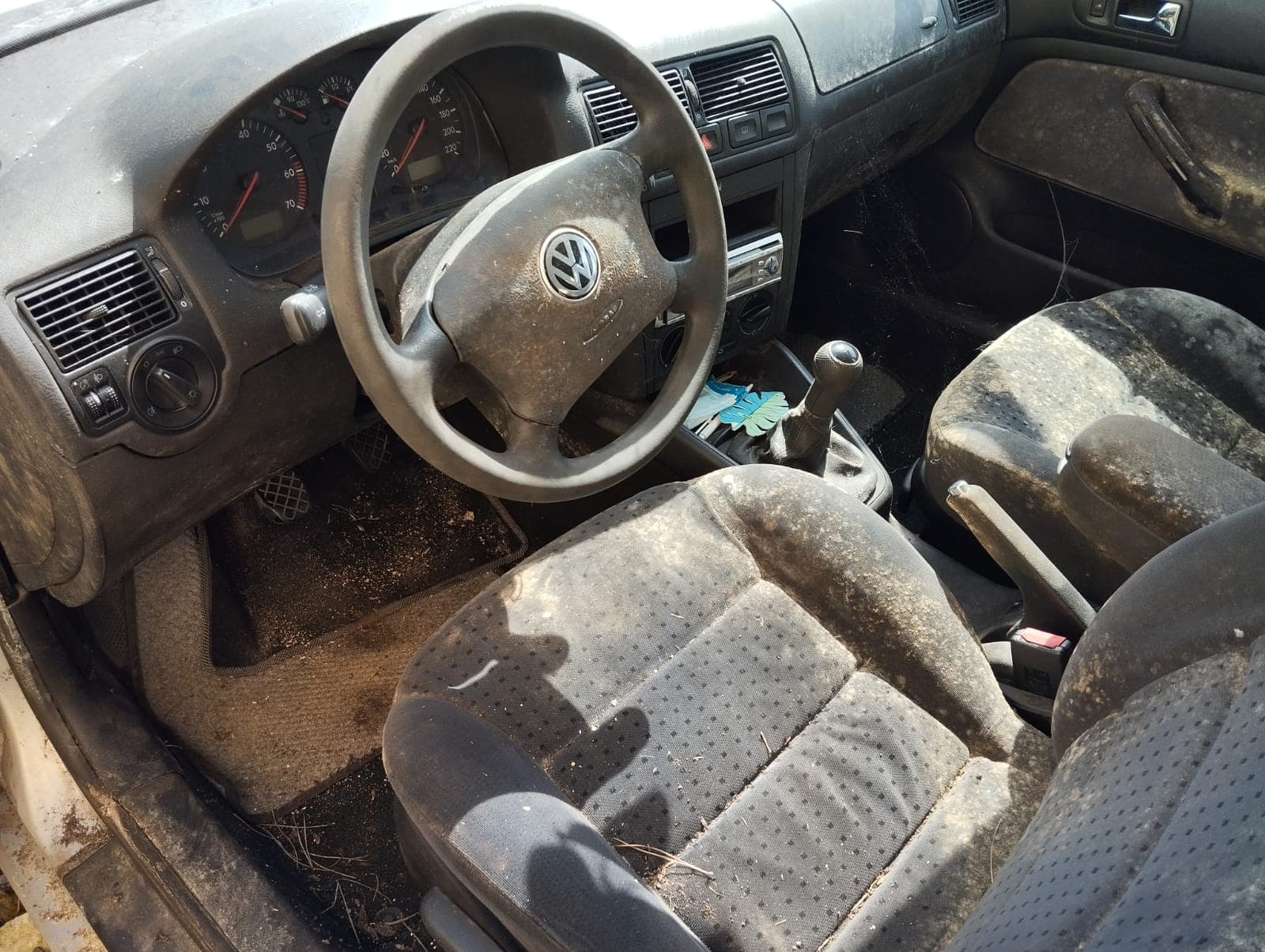 Volkswagen Golf · Ano 1998 — imagem 9