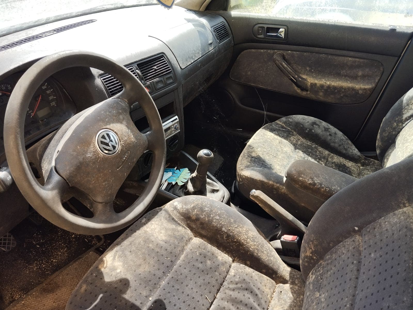Volkswagen Golf · Ano 1998 — imagem 14