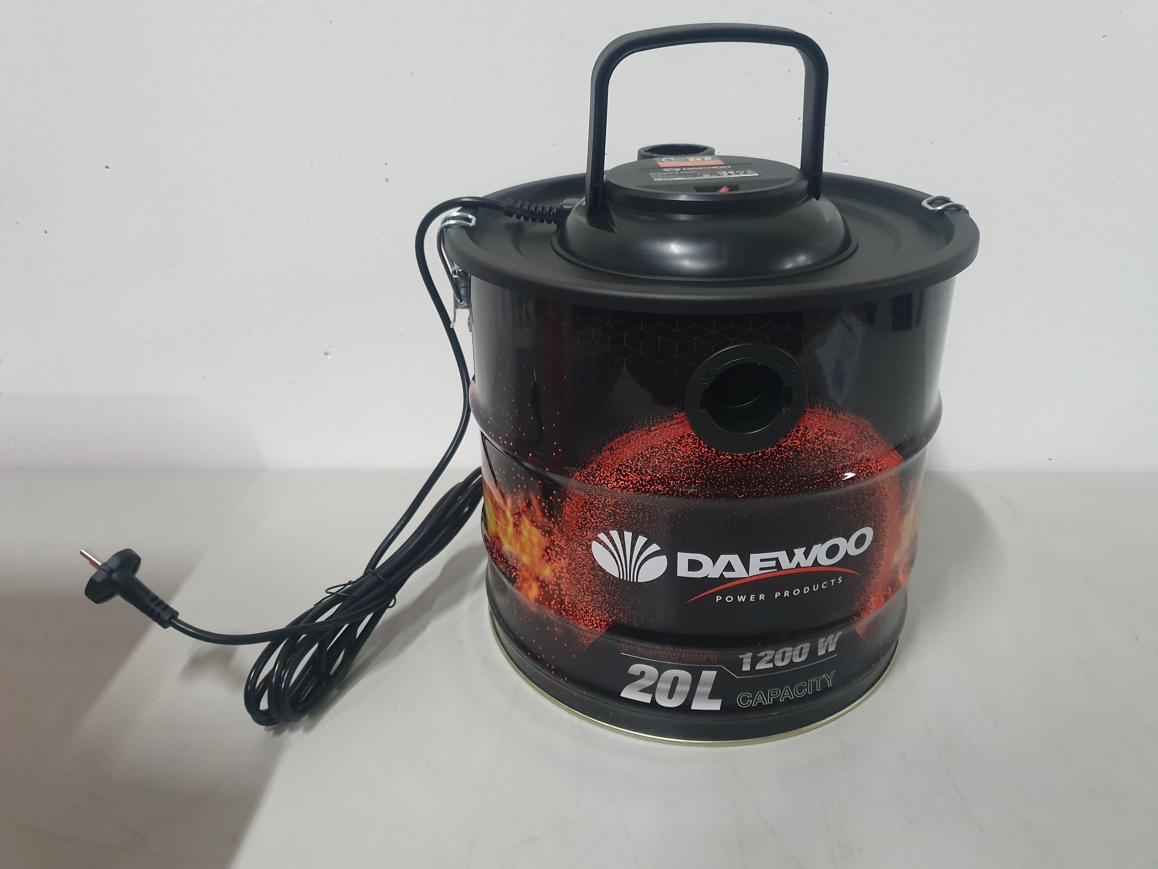 ASPIRADOR CINZAS DAEWOO — imagem 1