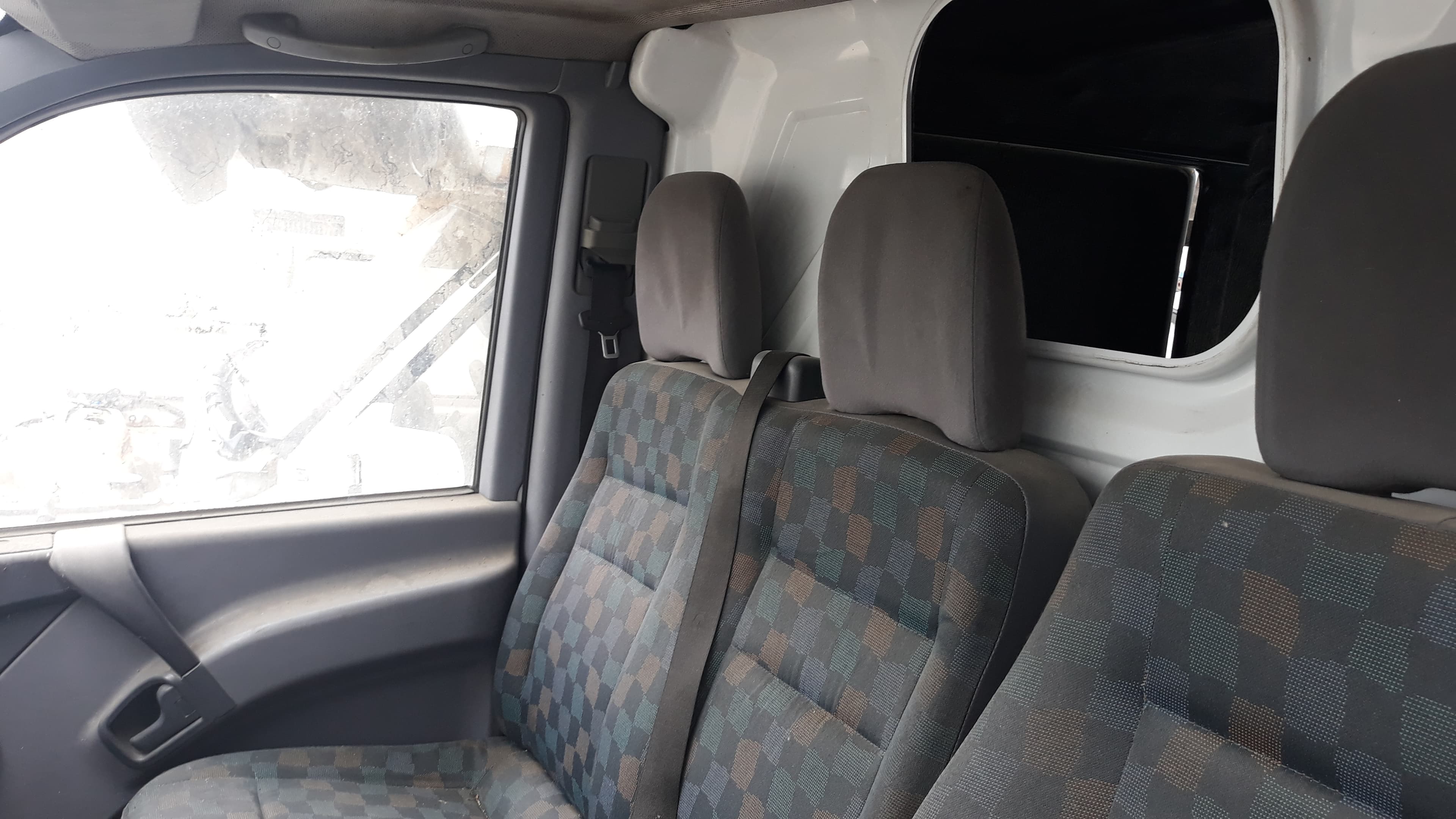 Mercedes-Benz Vito — image 9