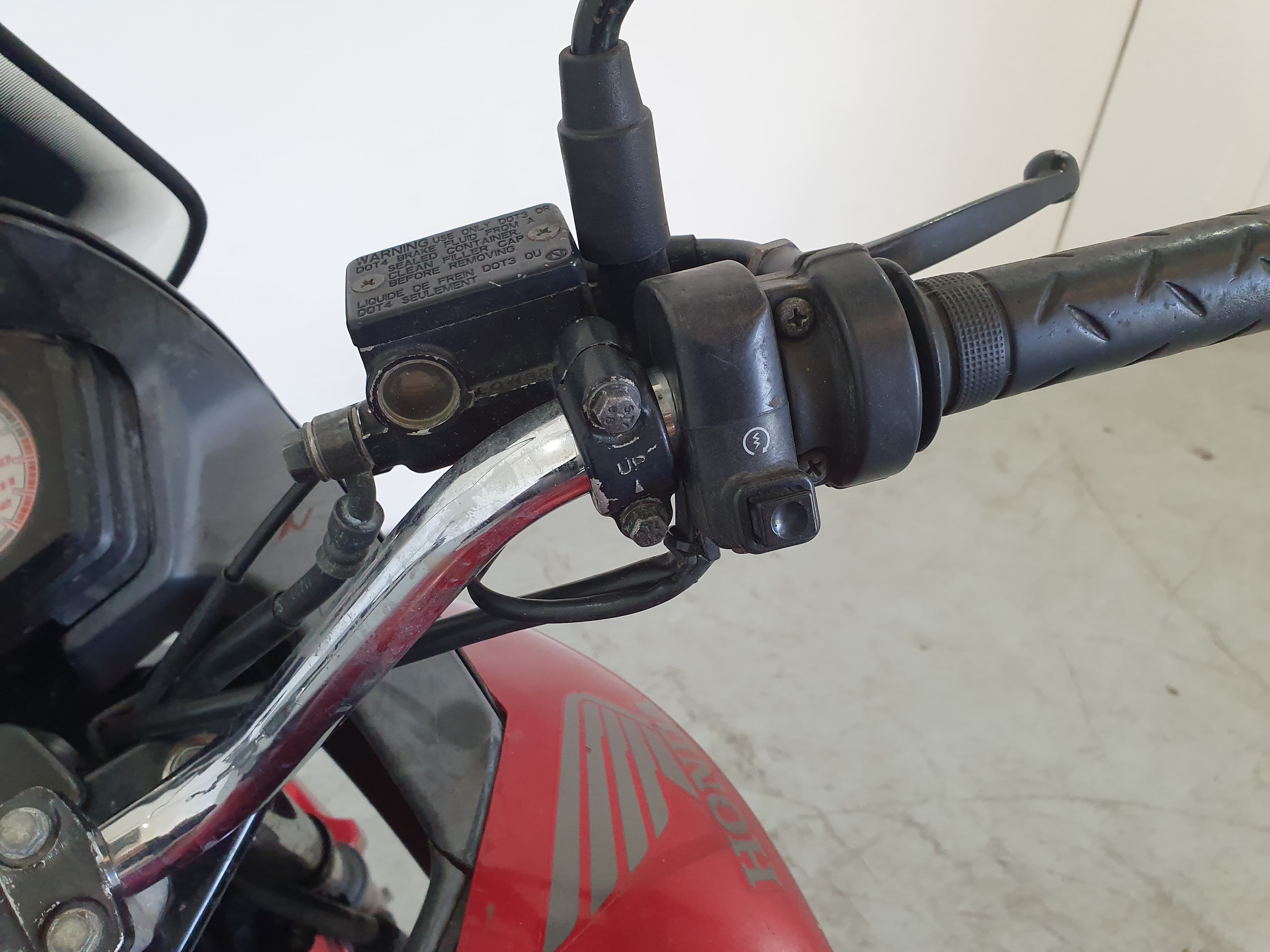 Honda CBF 125 · Ano 2014 — imagem 16