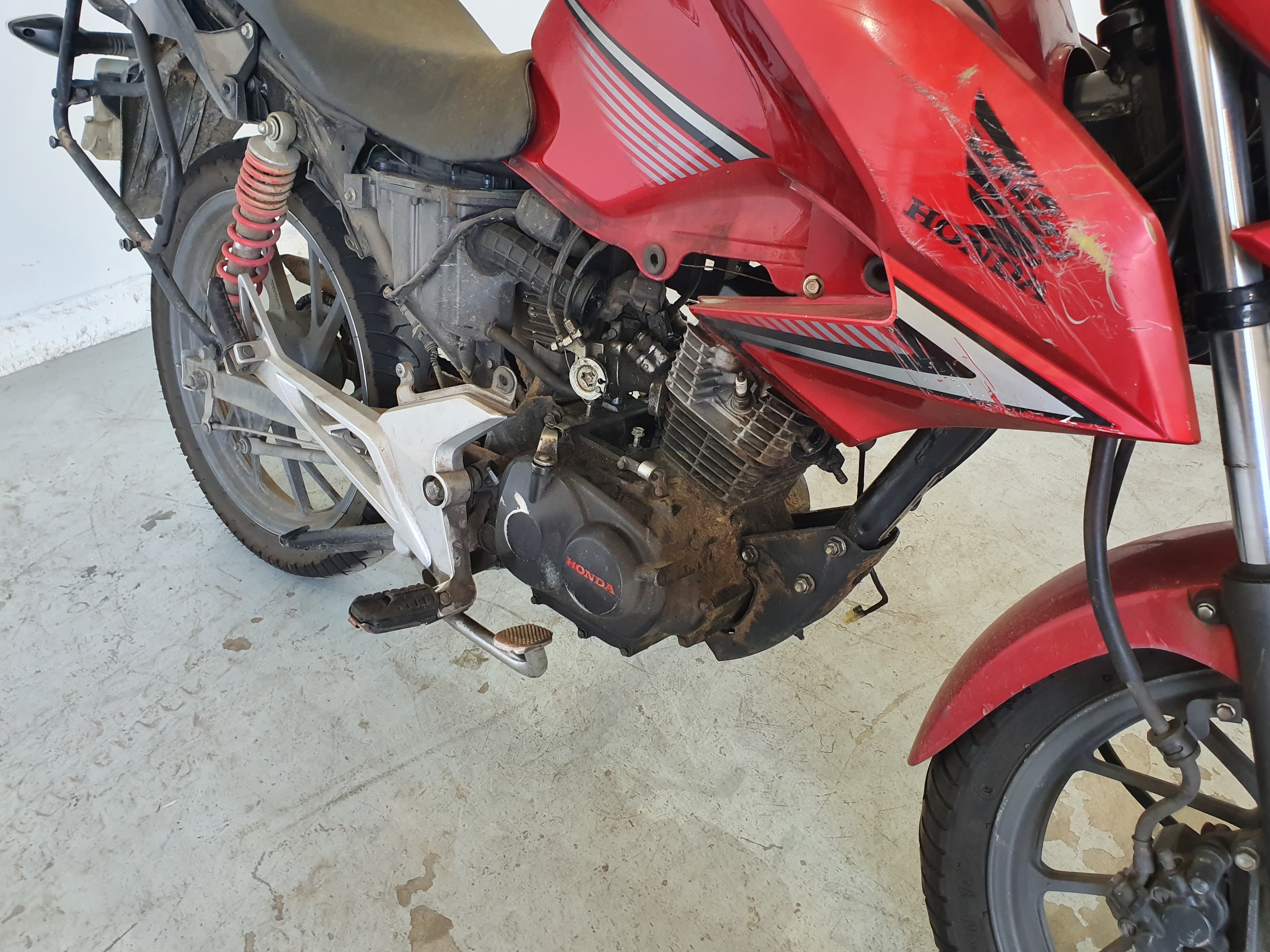 Honda CBF 125 · Ano 2015 — imagem 5