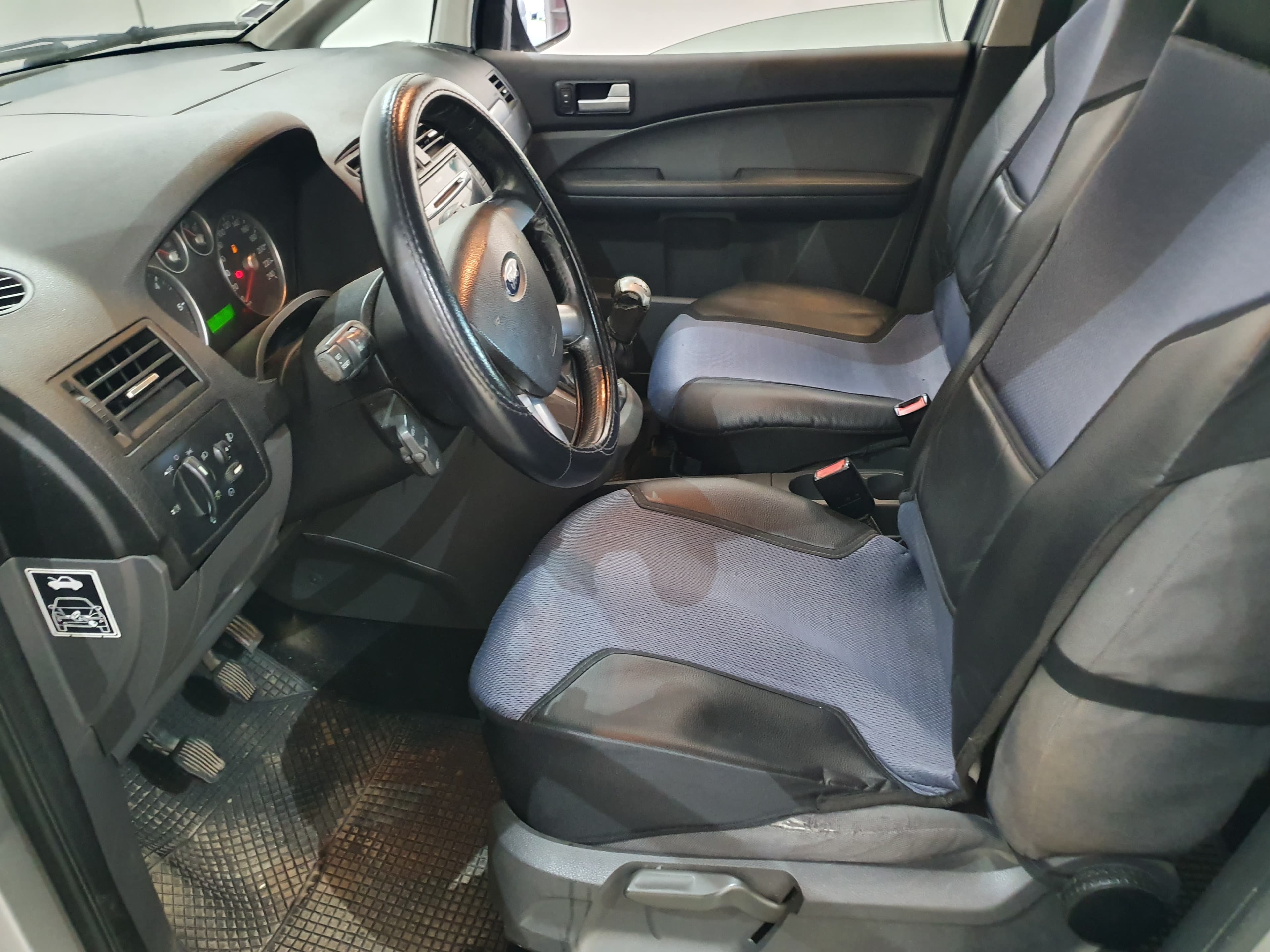 Ford Focus C-Max · Ano 2004 — image 40