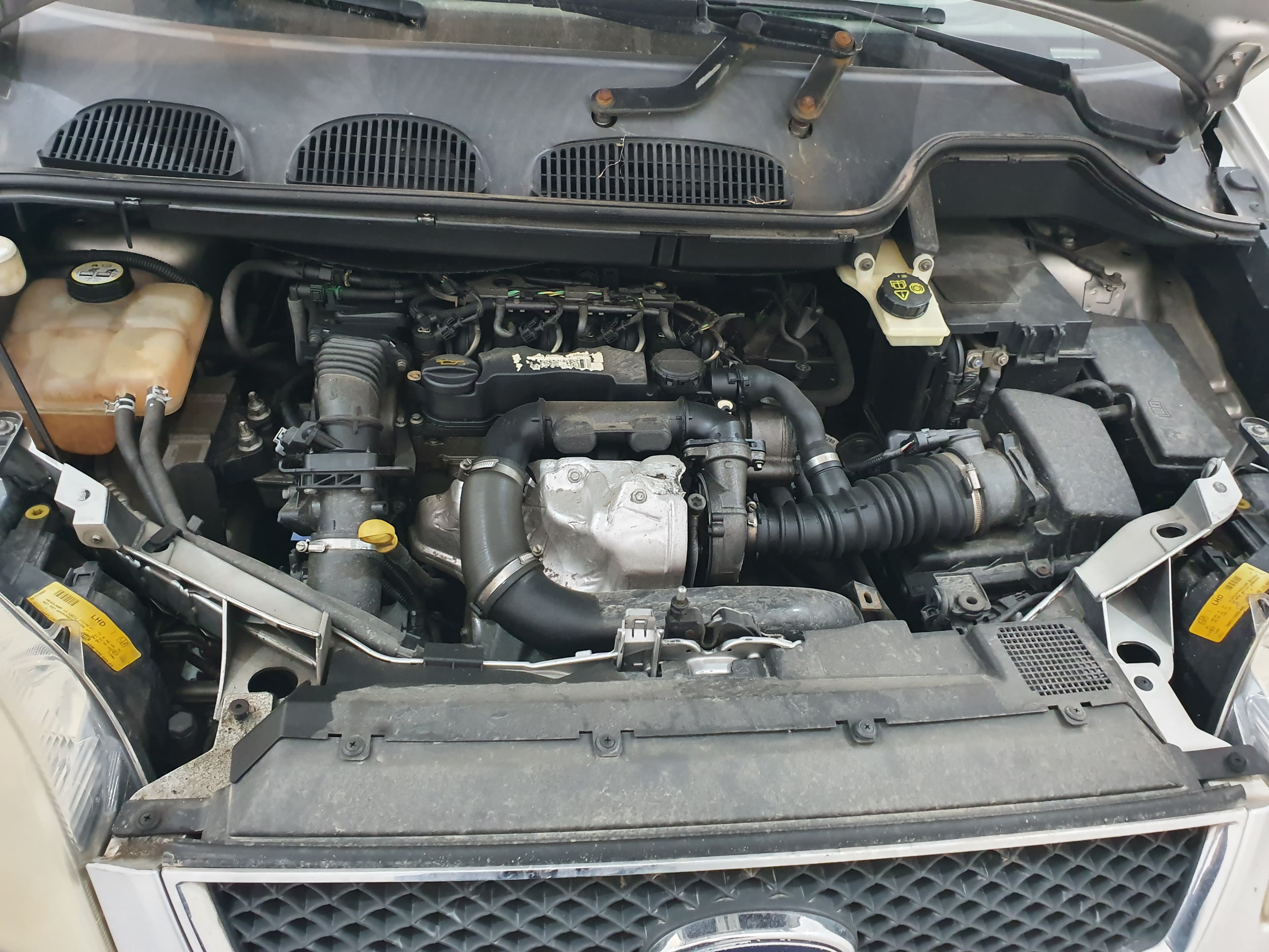 Ford Focus C-Max · Ano 2004 — image 25