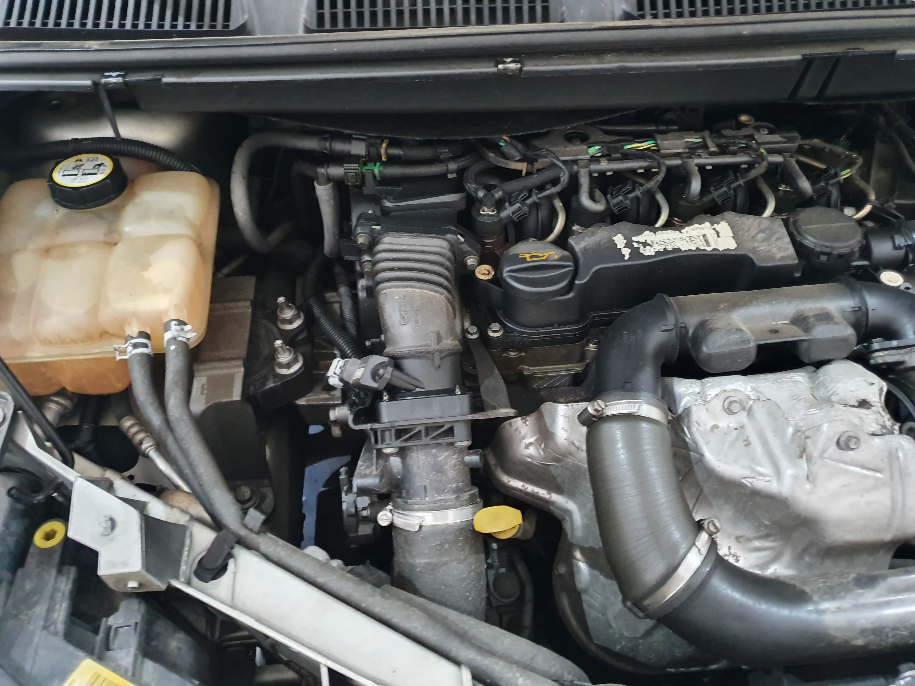 Ford Focus C-Max · Ano 2004 — image 26