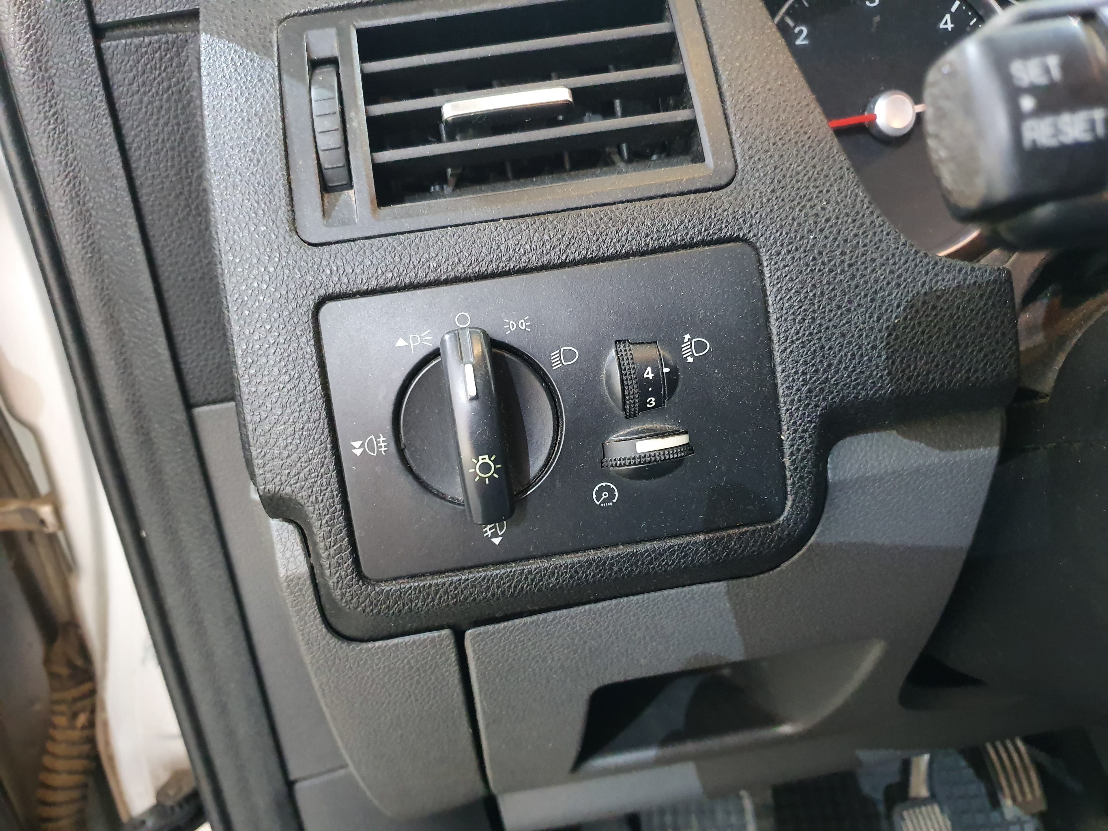Ford Focus C-Max · Ano 2004 — image 47