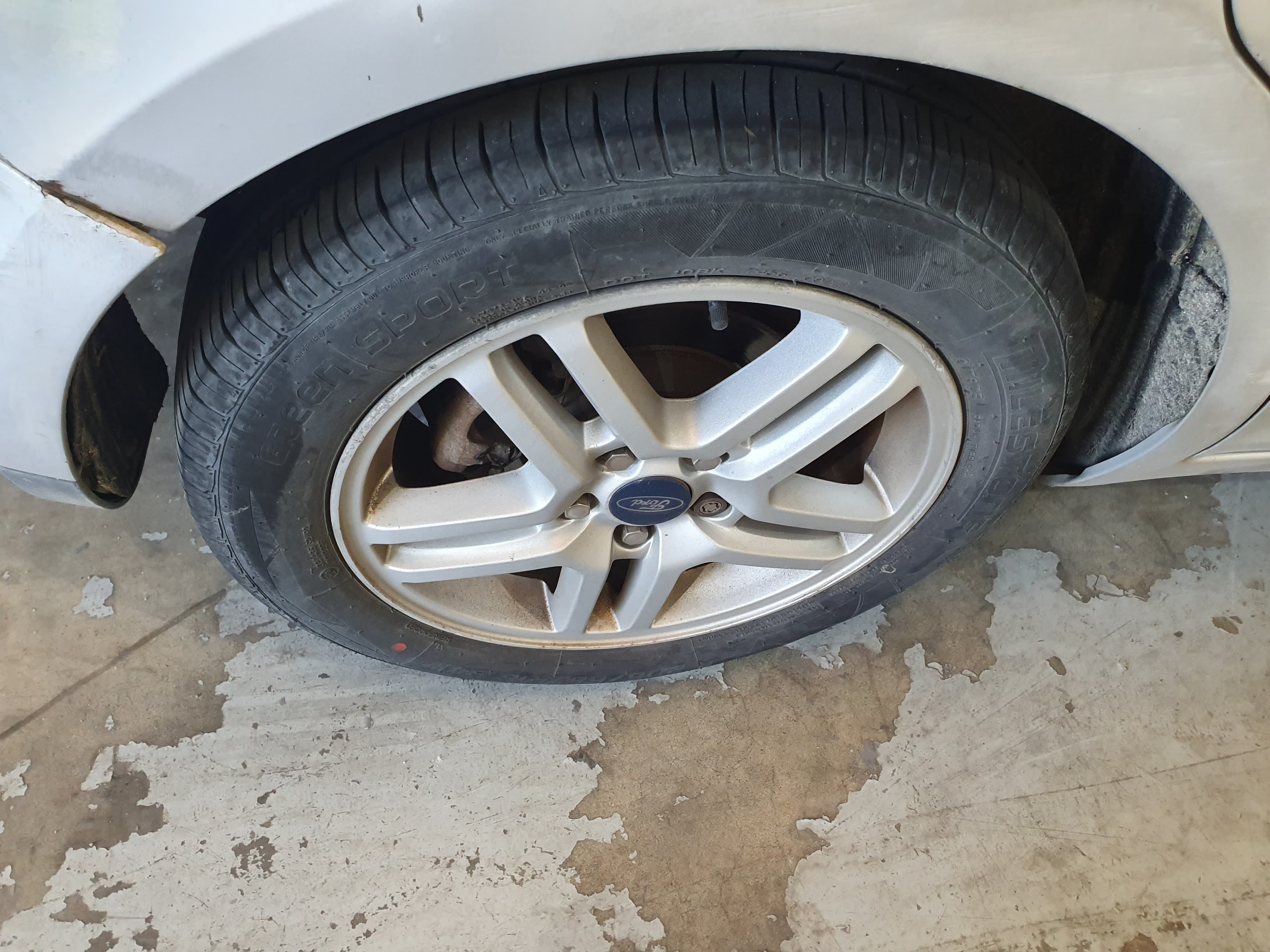 Ford Focus C-Max · Ano 2004 — image 21