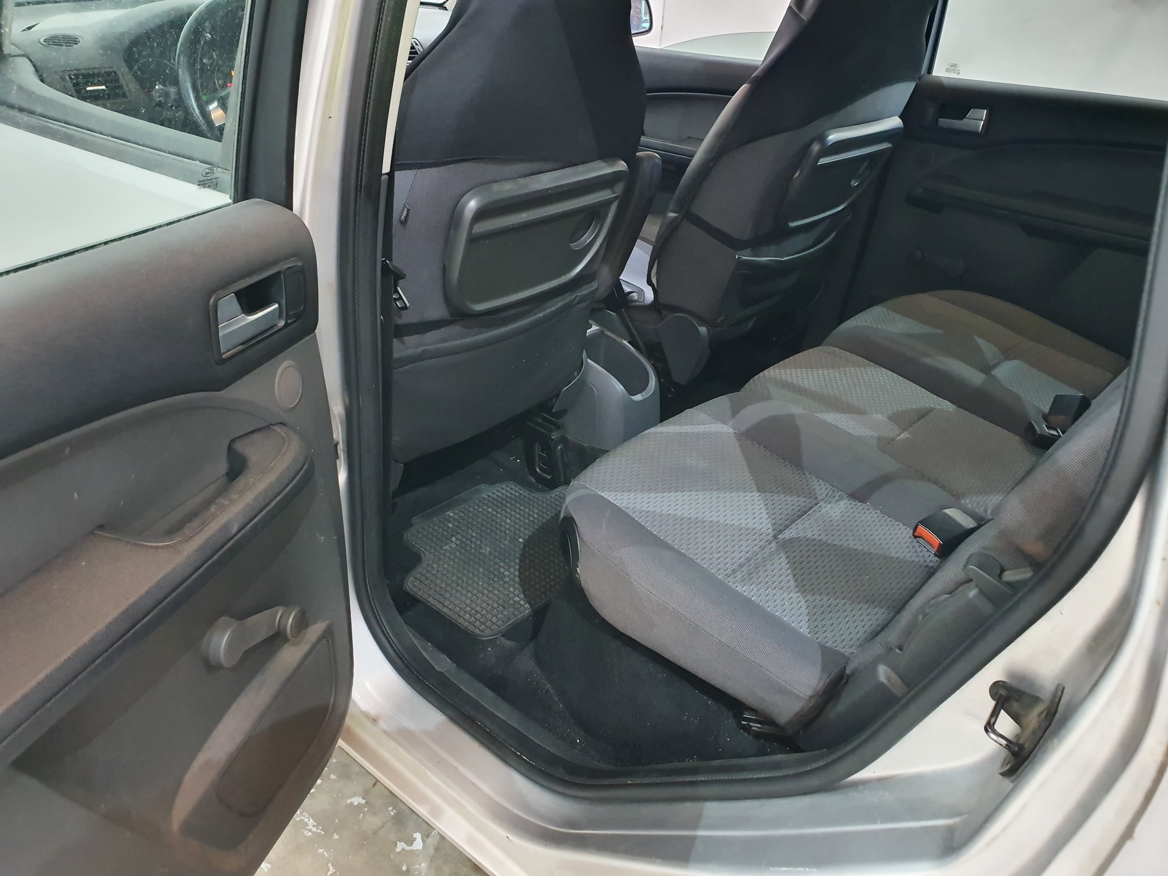 Ford Focus C-Max · Ano 2004 — image 35