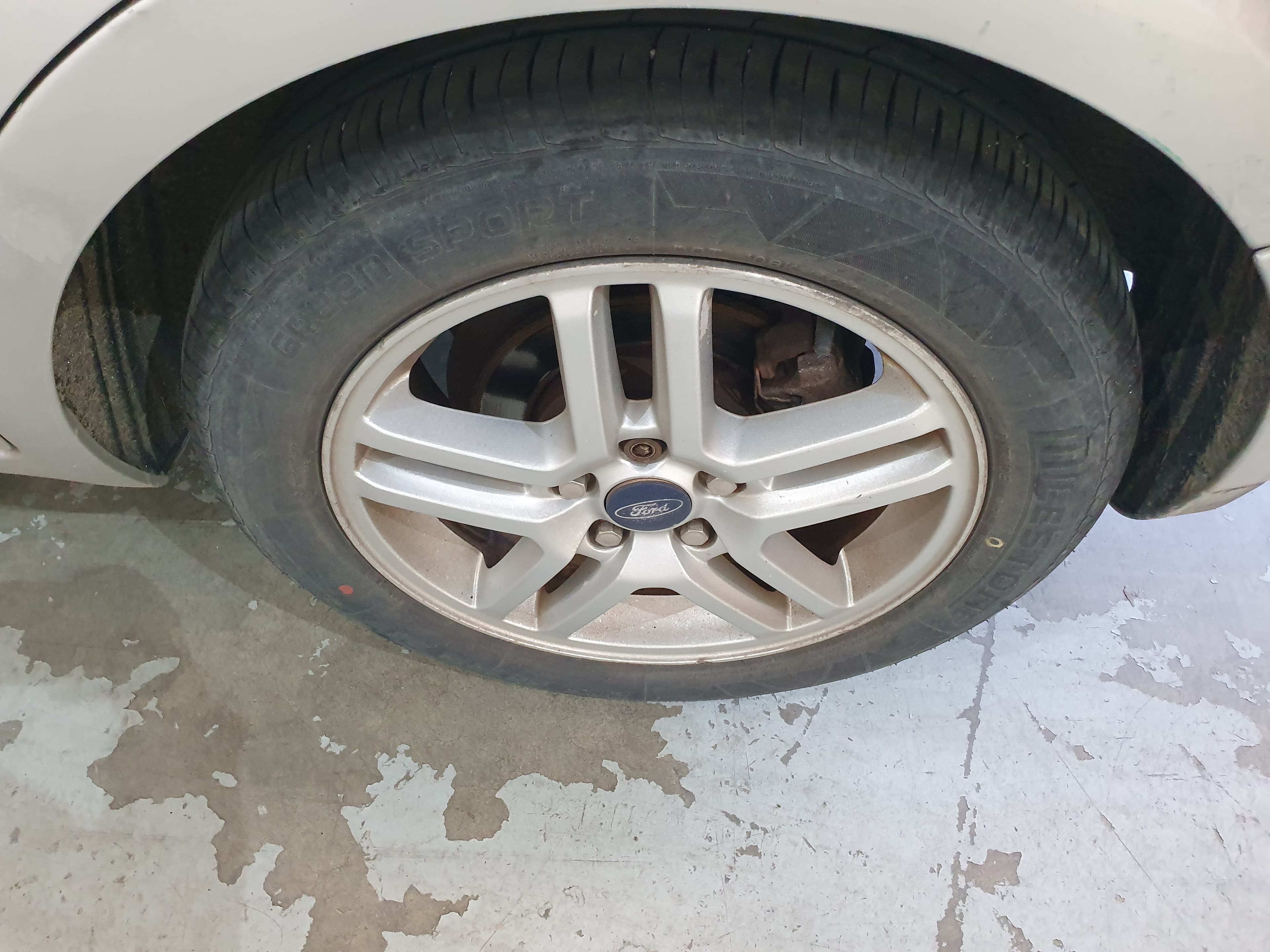 Ford Focus C-Max · Ano 2004 — image 24