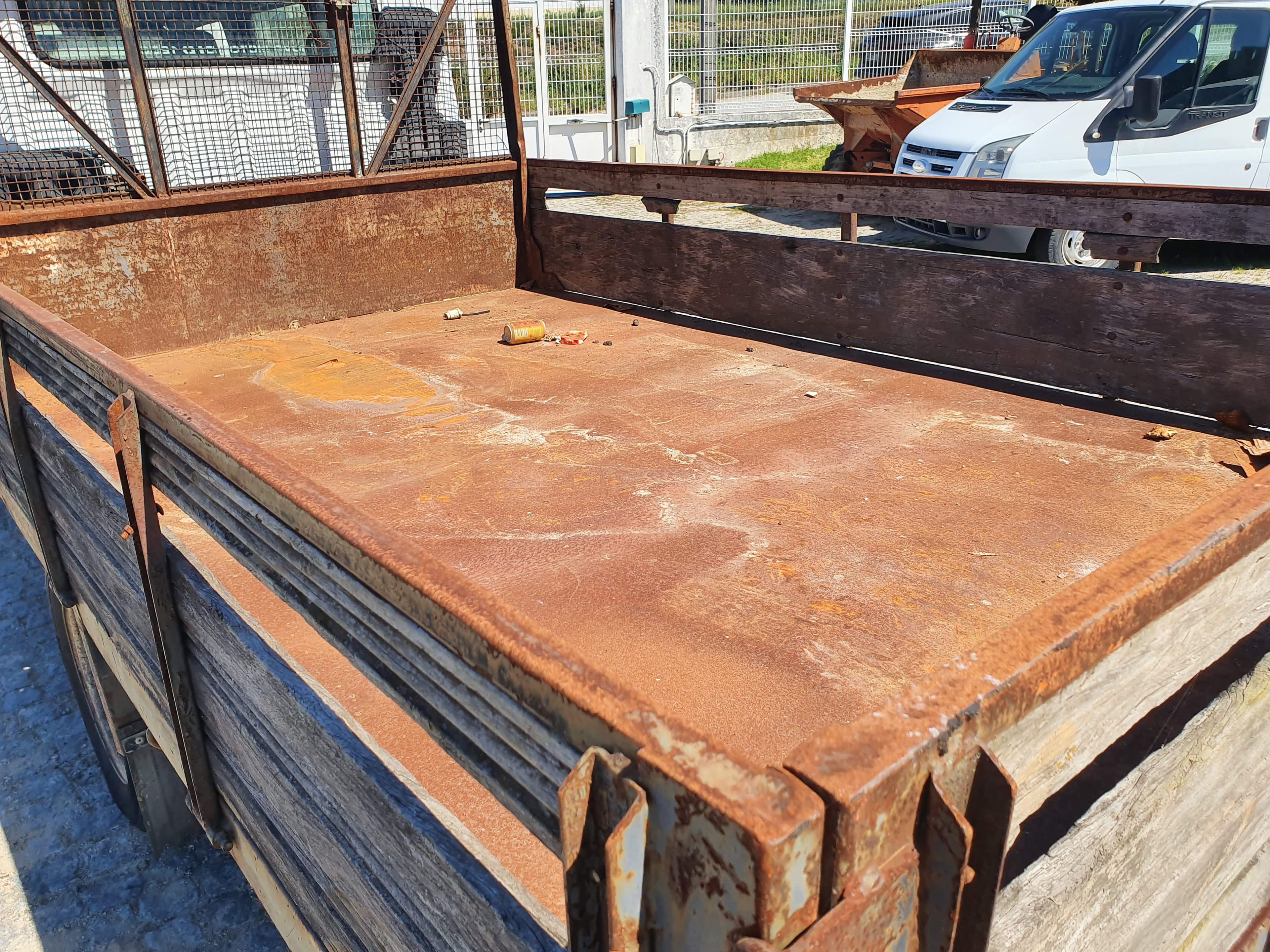 Mitsubishi Canter · Ano 2004 — imagen 7