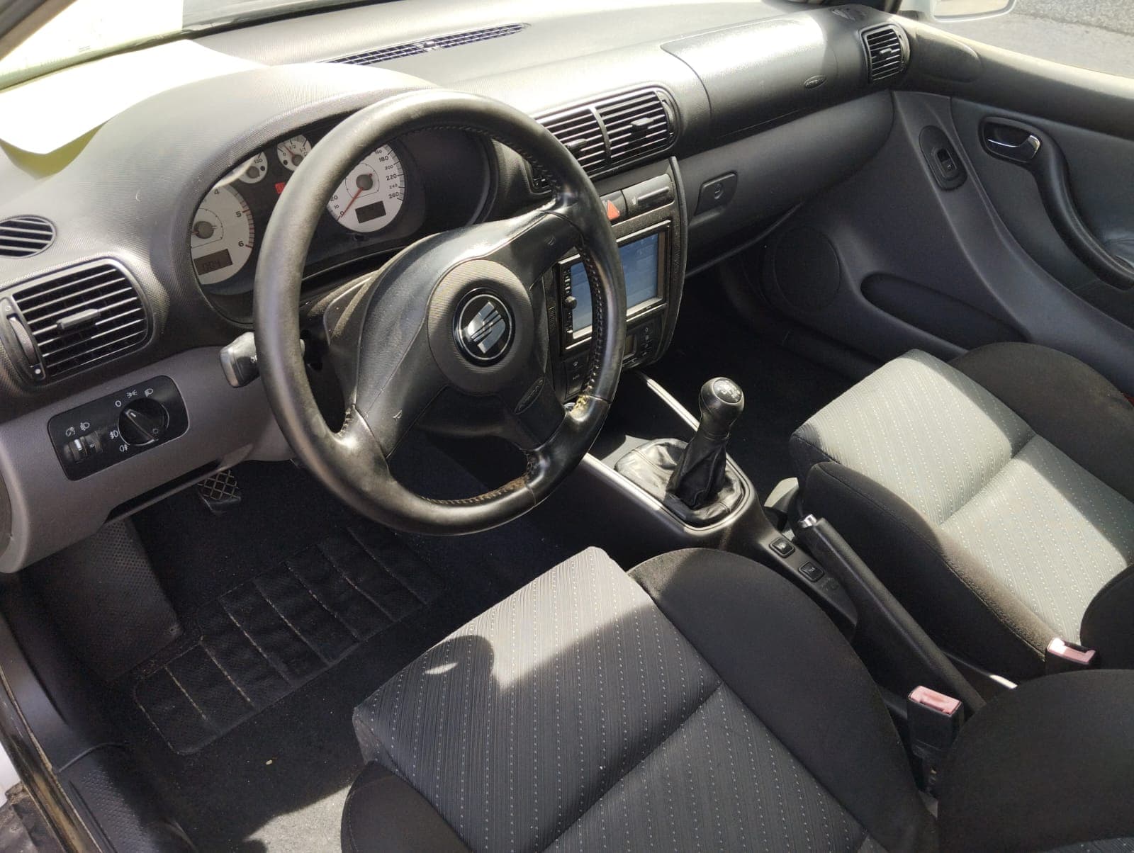 Seat Toledo · Ano 2001 — imagem 14