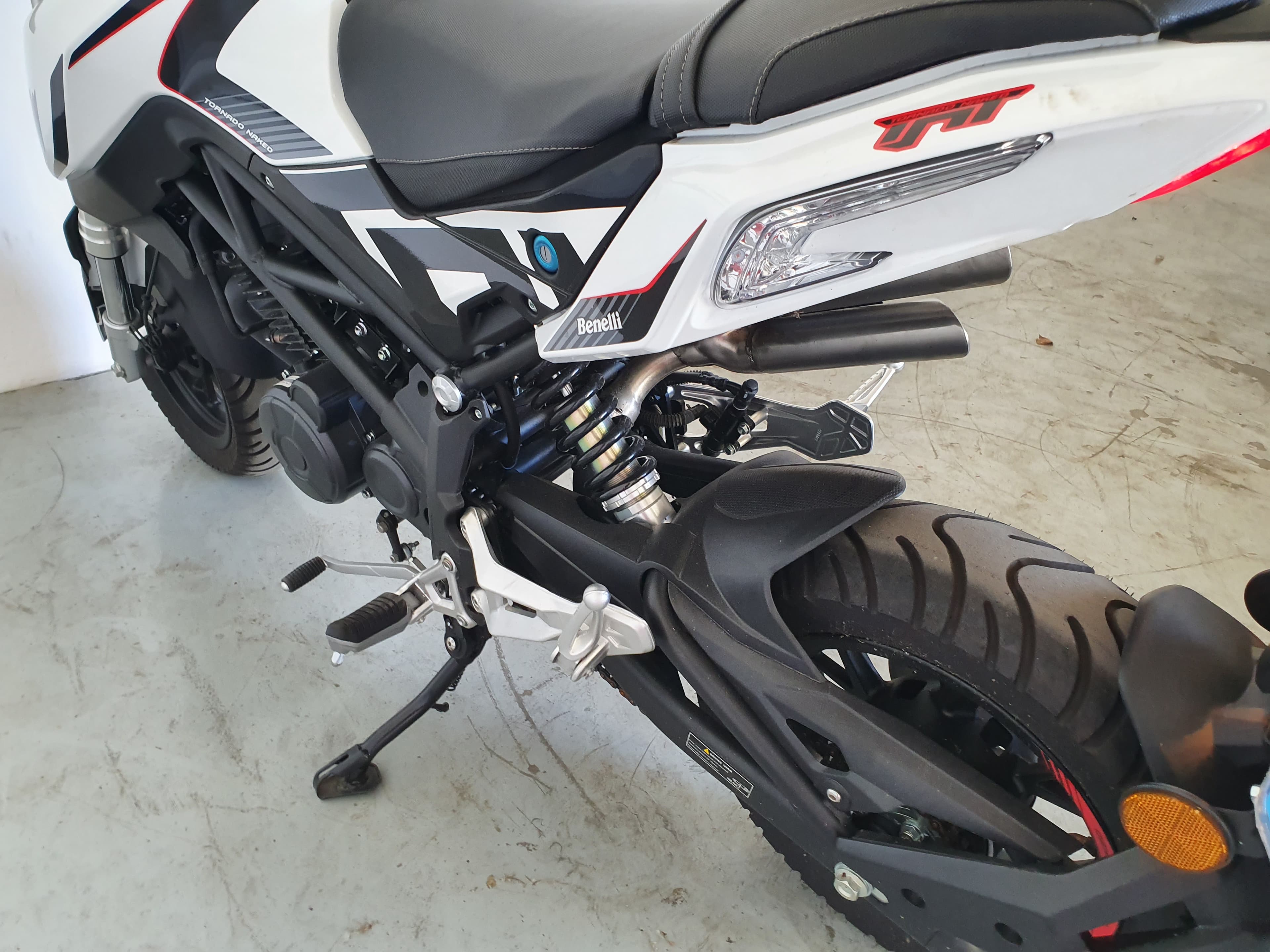 Benelli TNT 125 · Ano 2023 — imagen 6