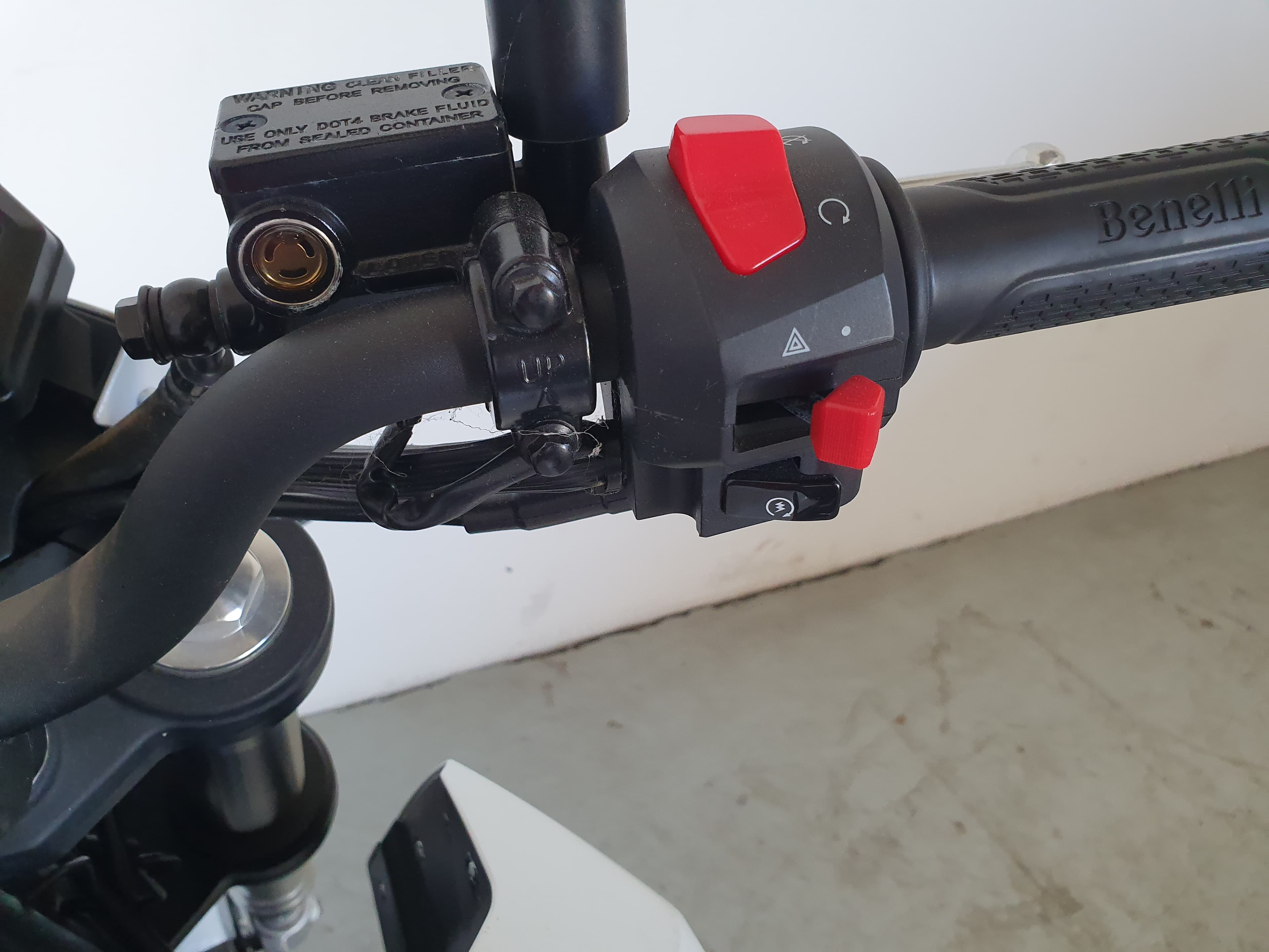 Benelli TNT 125 · Ano 2023 — imagen 15