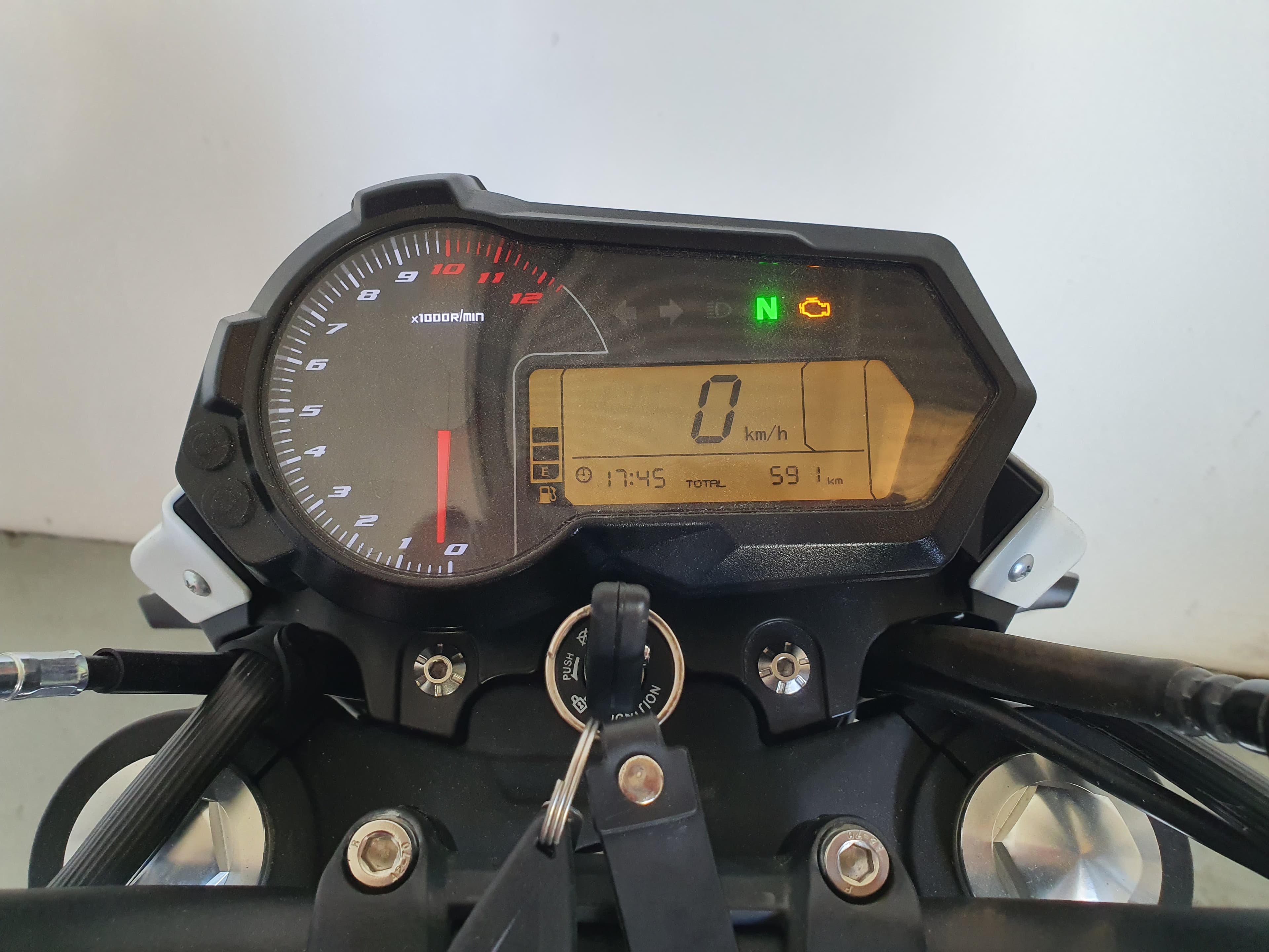 Benelli TNT 125 · Ano 2023 — imagen 16