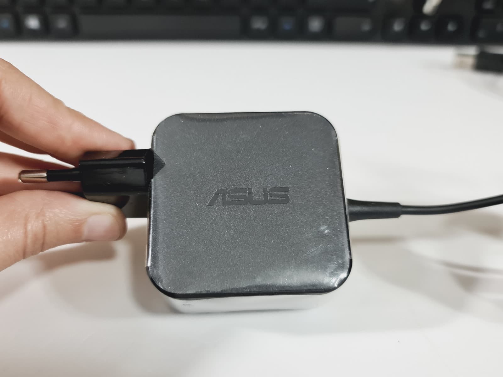 Computador Asus Pro — imagen 19