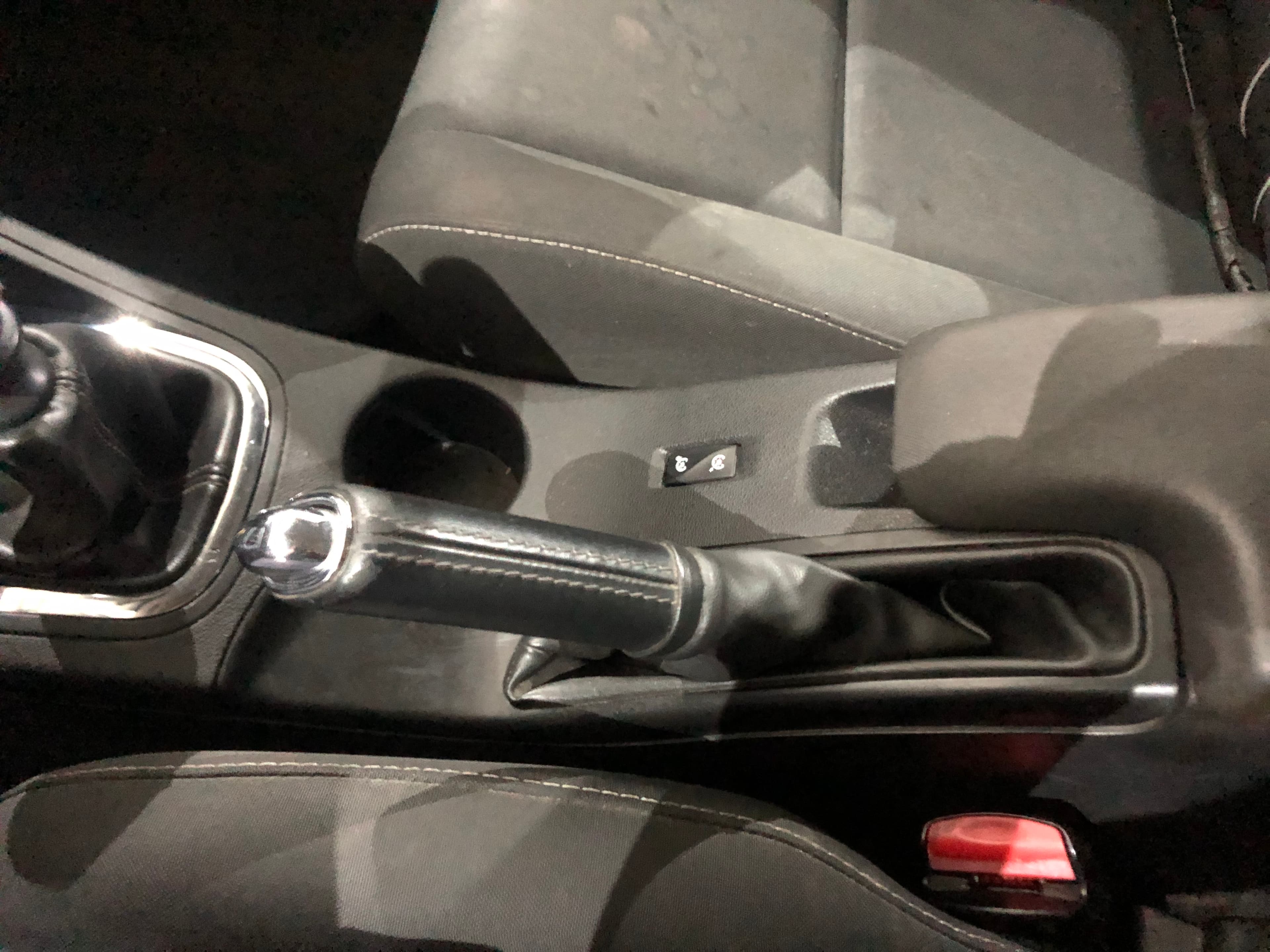 Renault Mégane 1.5DCI · Ano 2012 — imagem 24