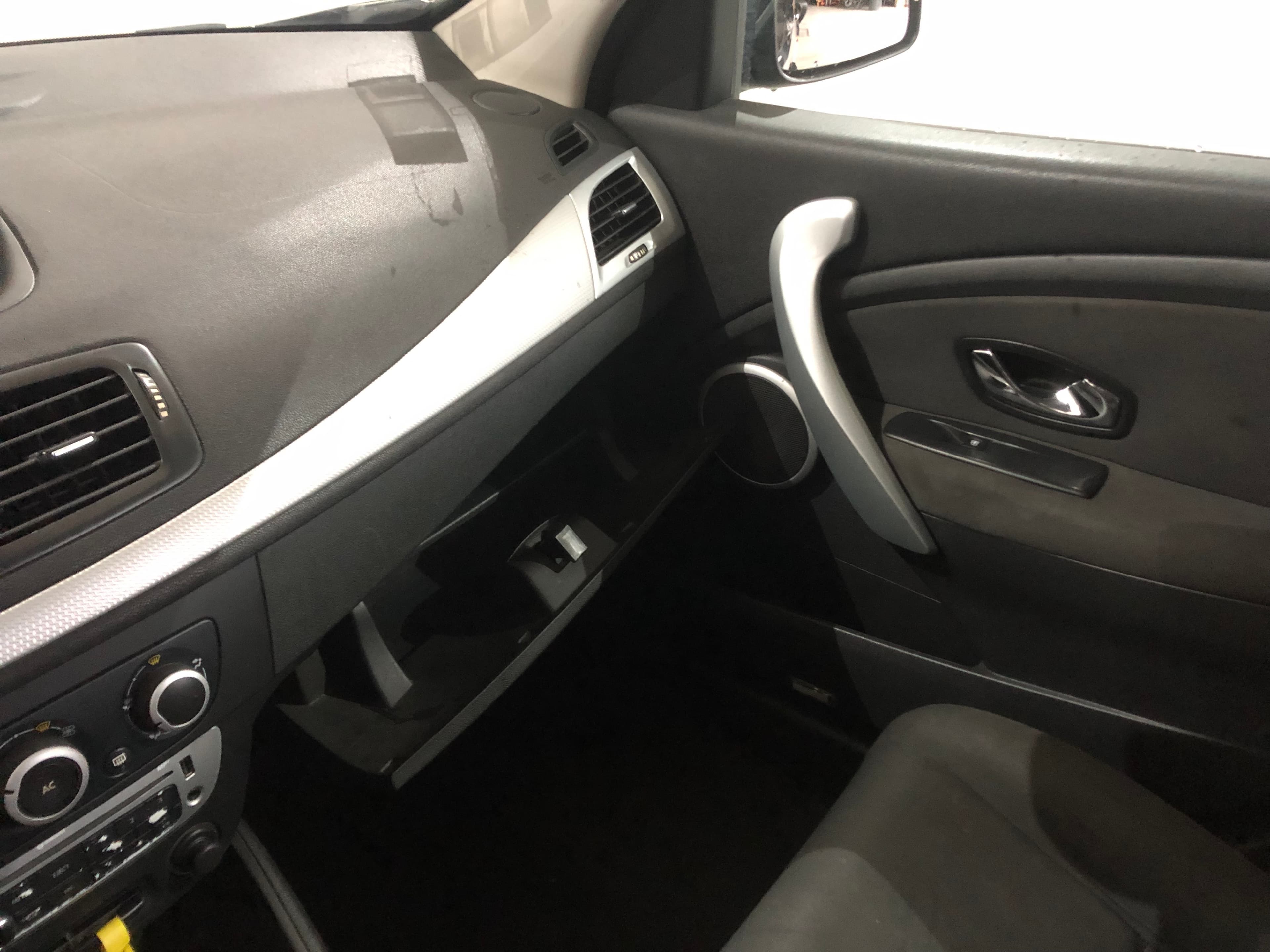 Renault Mégane 1.5DCI · Ano 2012 — imagem 34