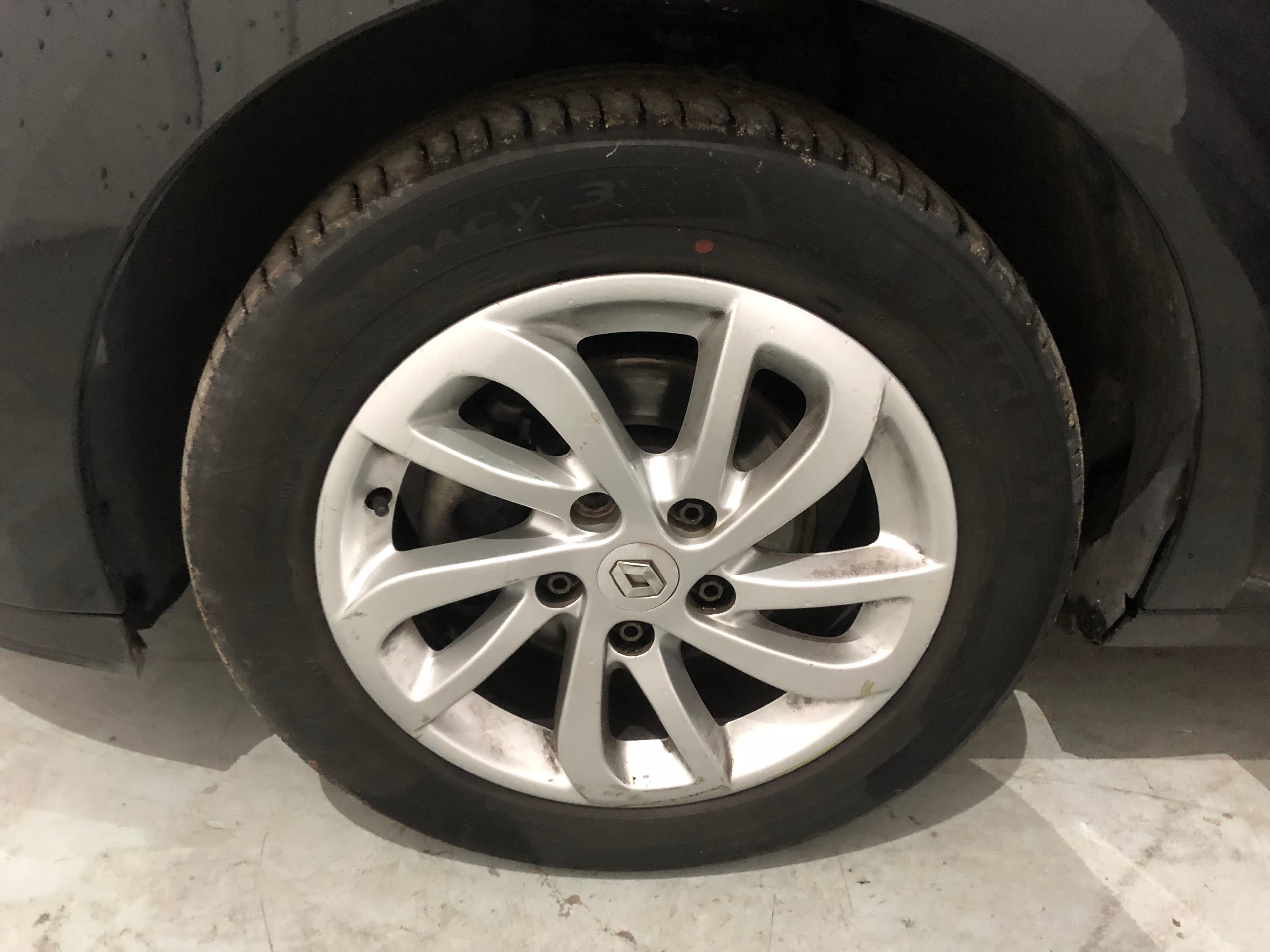 Renault Mégane 1.5DCI · Ano 2012 — imagem 11