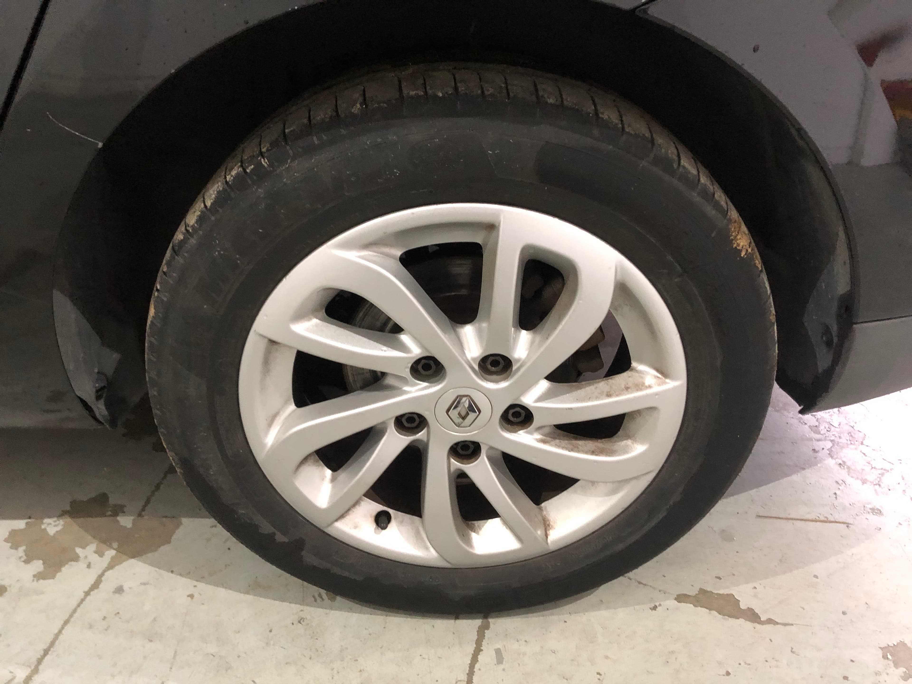 Renault Mégane 1.5DCI · Ano 2012 — imagem 14