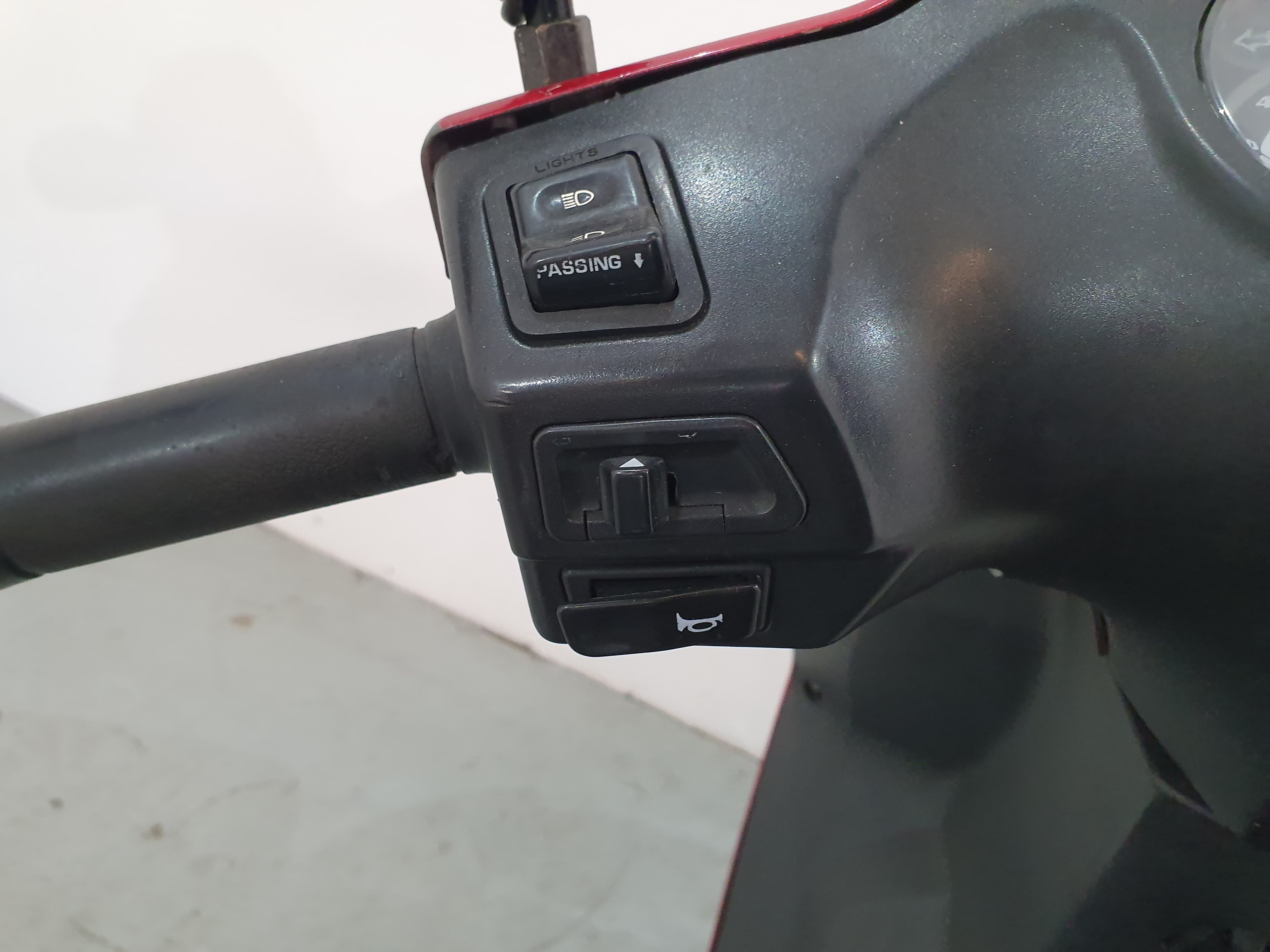 SYM X-PRO 125 · Año 2014 — imagen 12