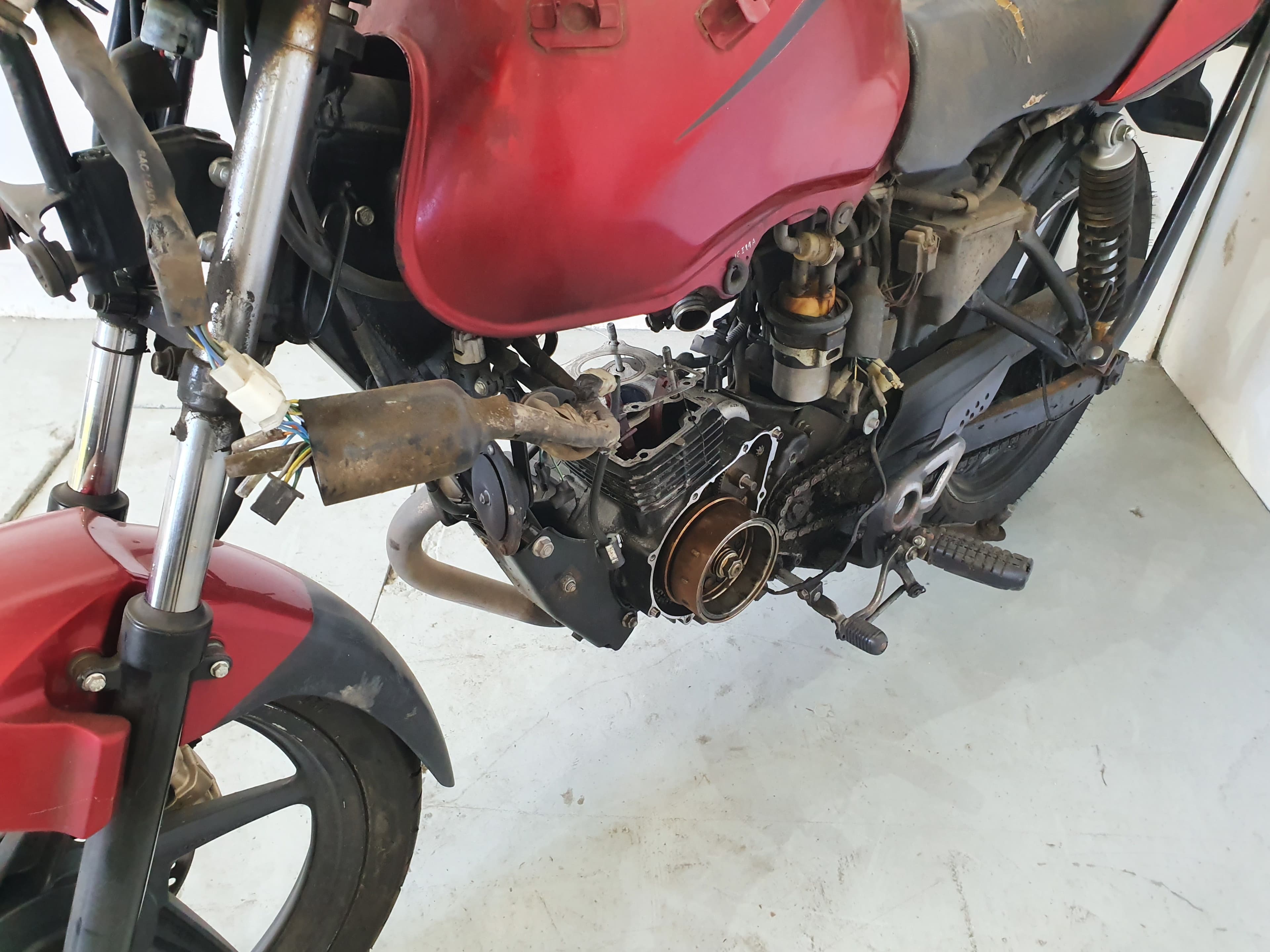 Honda CBF 125 · Año 2014 — imagen 13