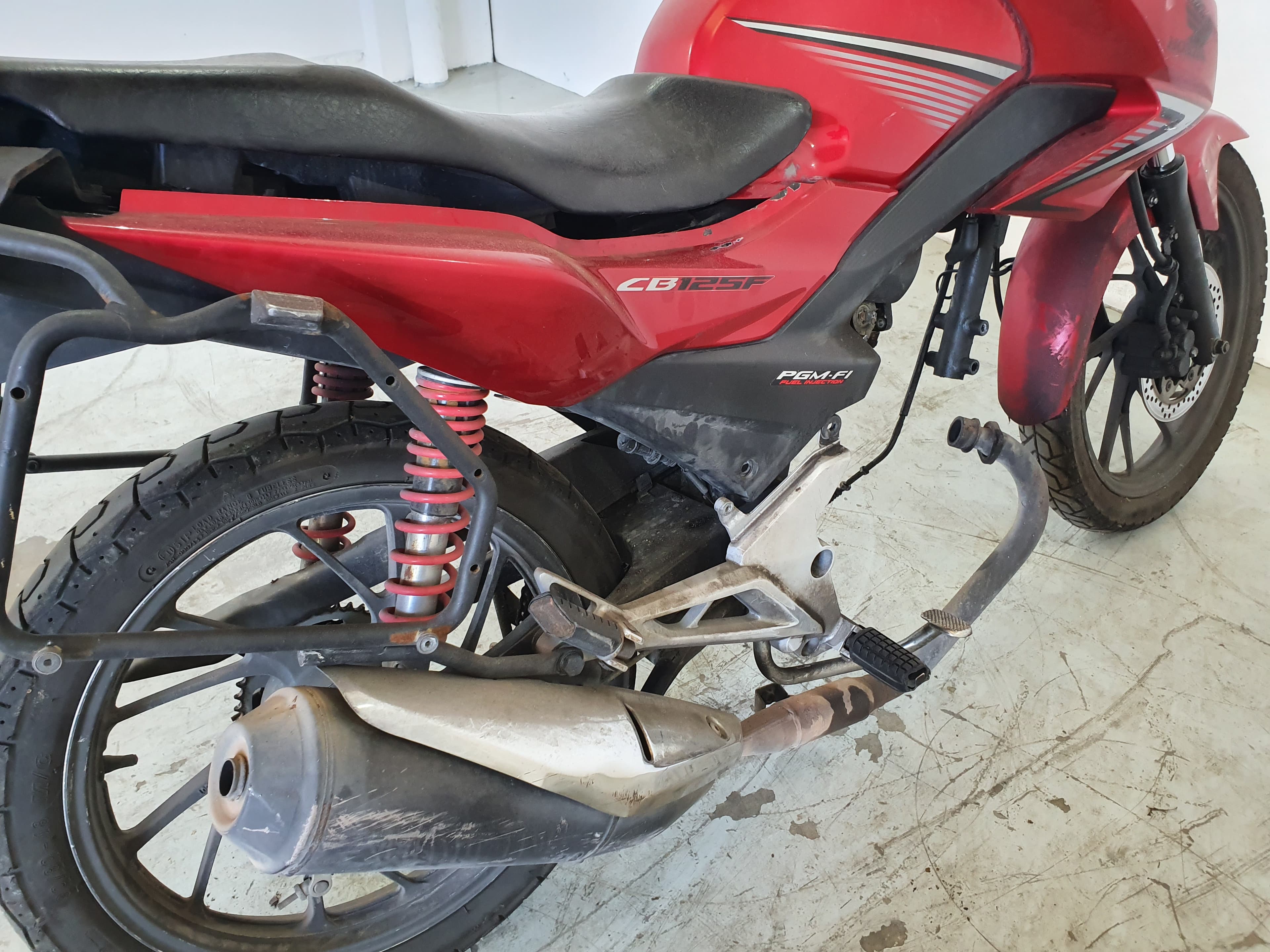 HONDA CBF 125 · Ano 2015 — imagem 6