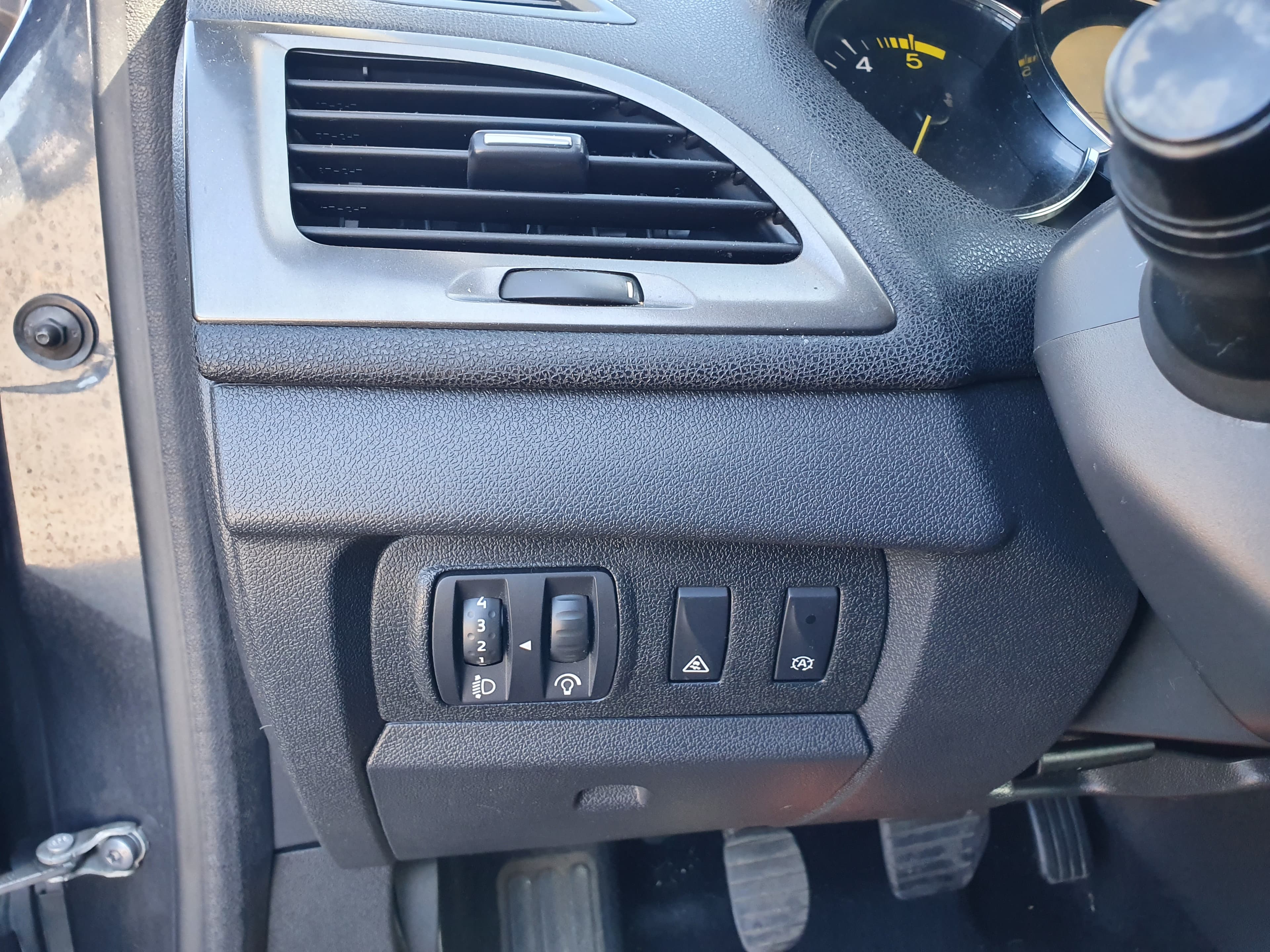 Renault Mégane · Ano 2013 — imagen 38