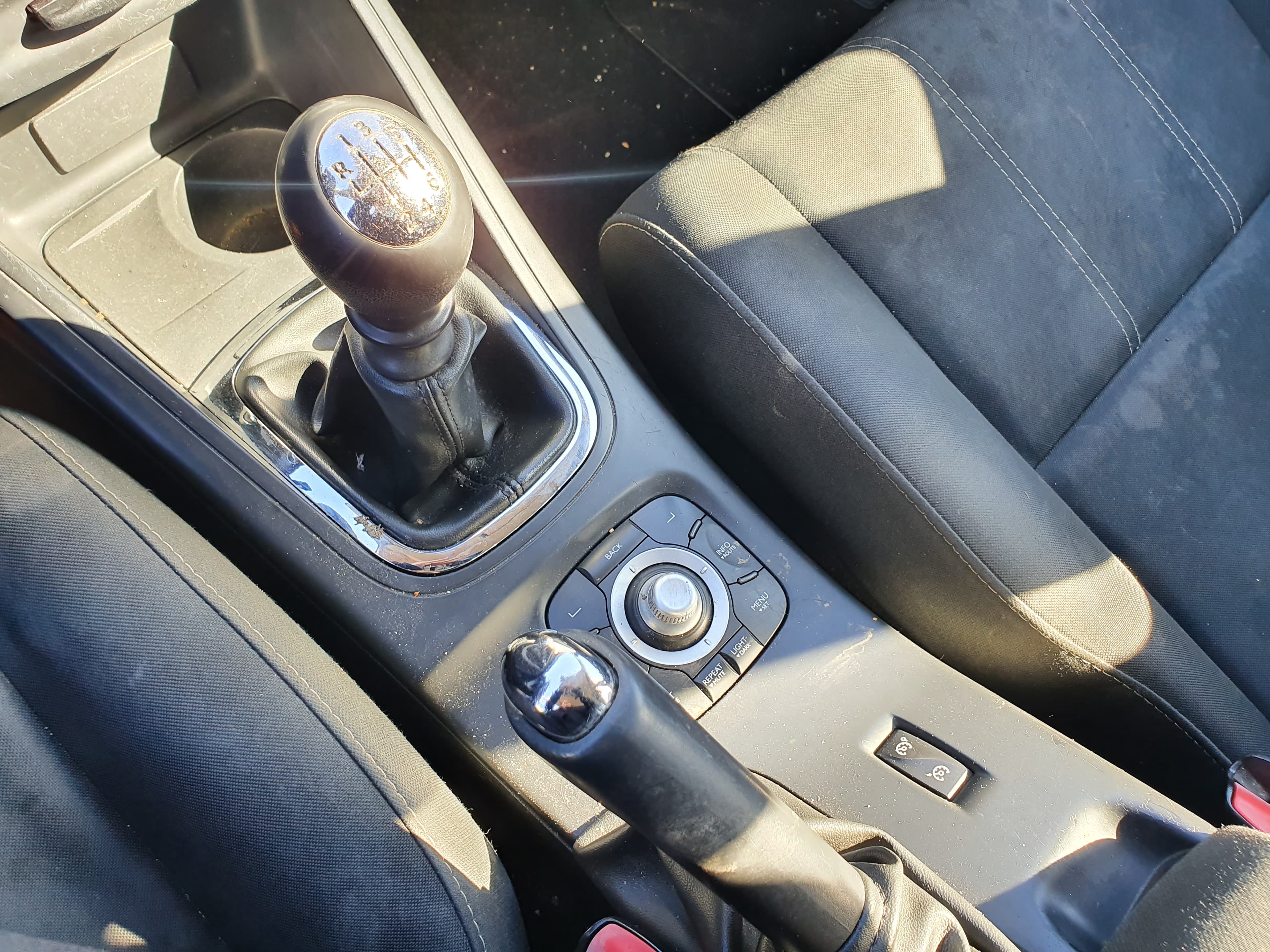 Renault Mégane · Ano 2013 — imagen 41