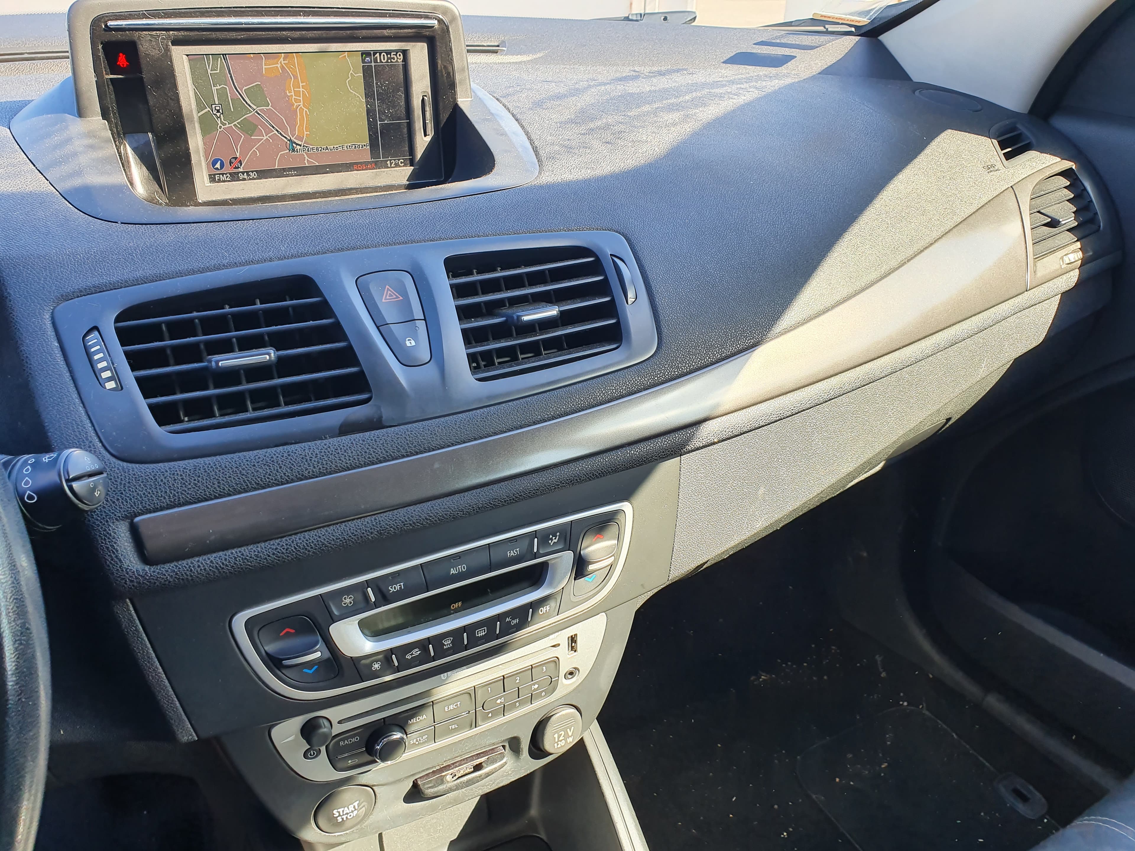 Renault Mégane · Ano 2013 — imagen 30