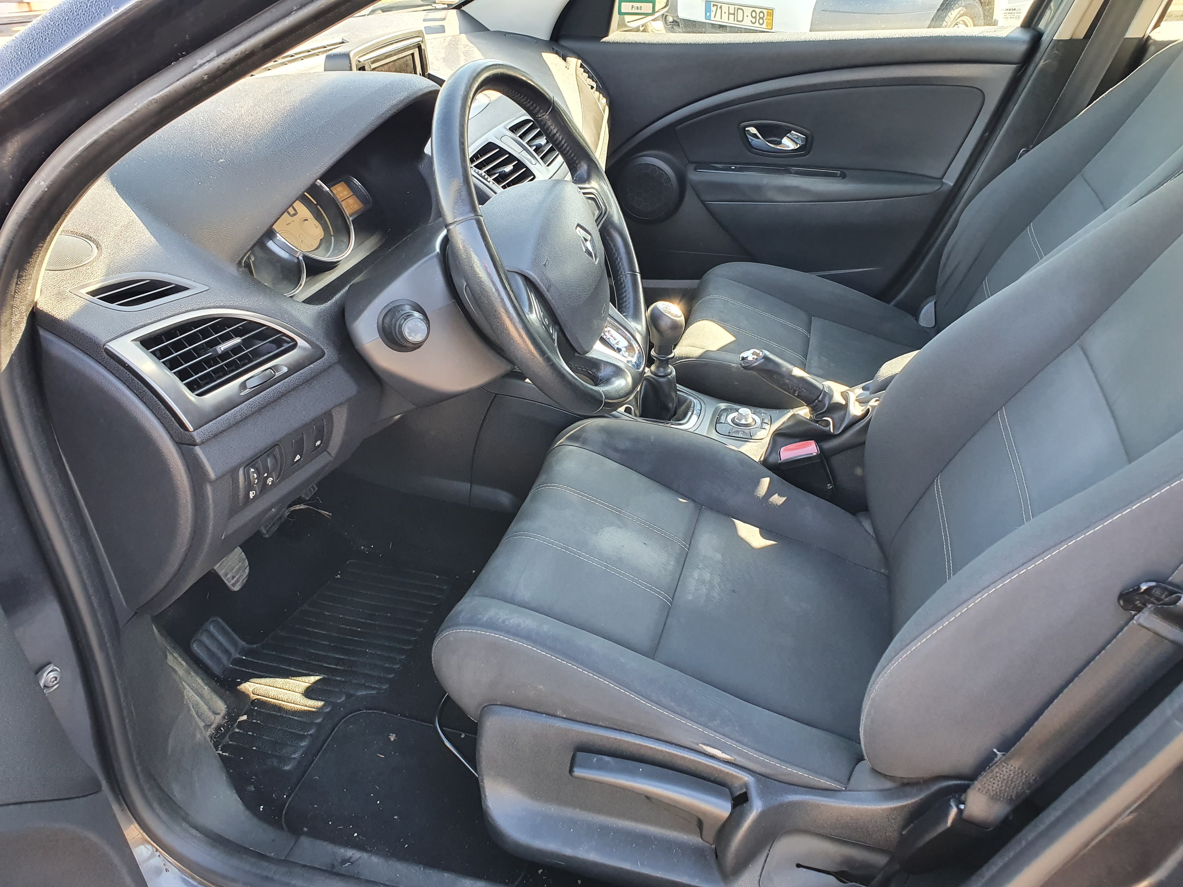 Renault Mégane · Ano 2013 — imagen 32