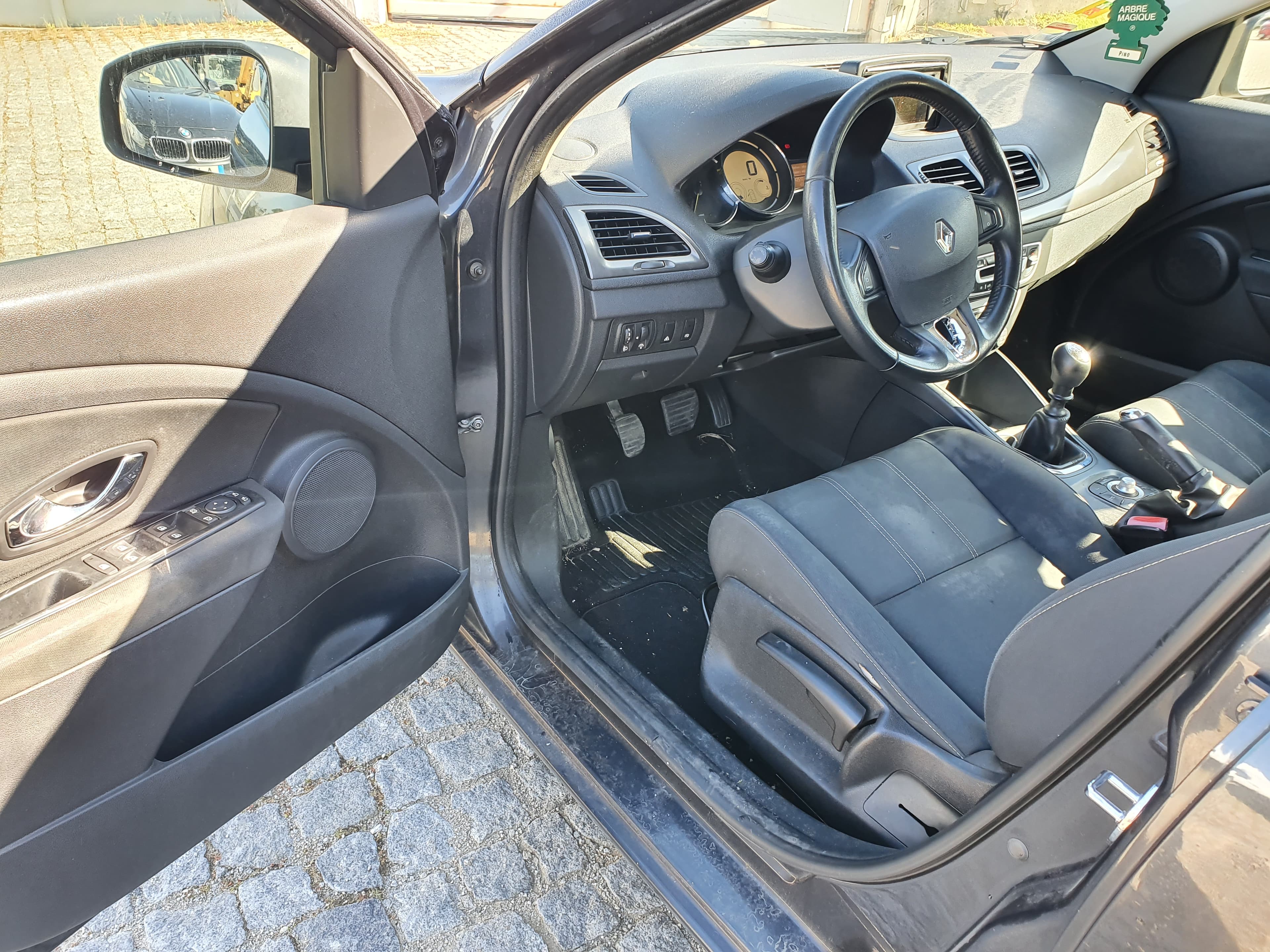 Renault Mégane · Ano 2013 — imagen 28