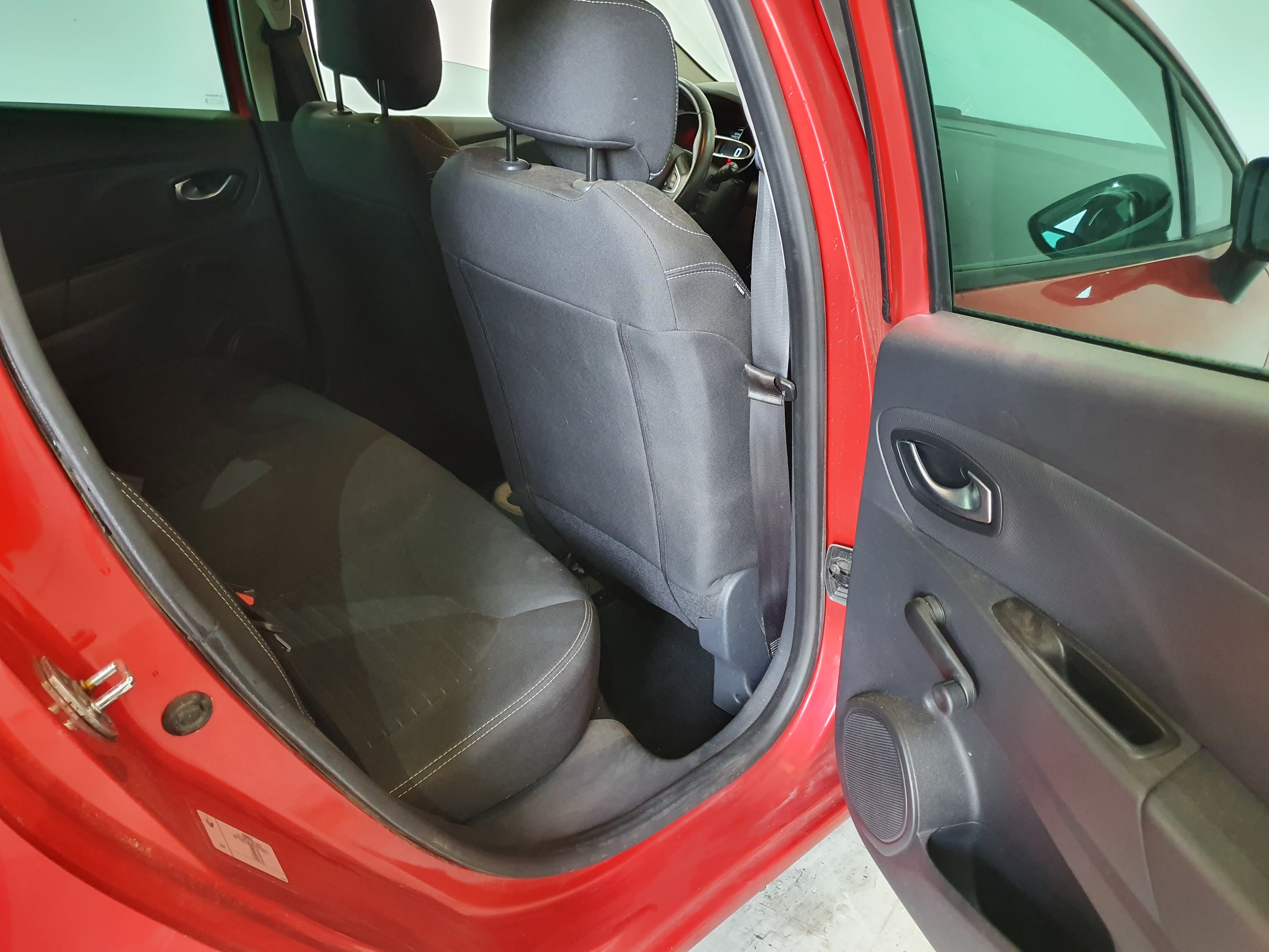 Renault Clio · Ano 2017 — imagem 19