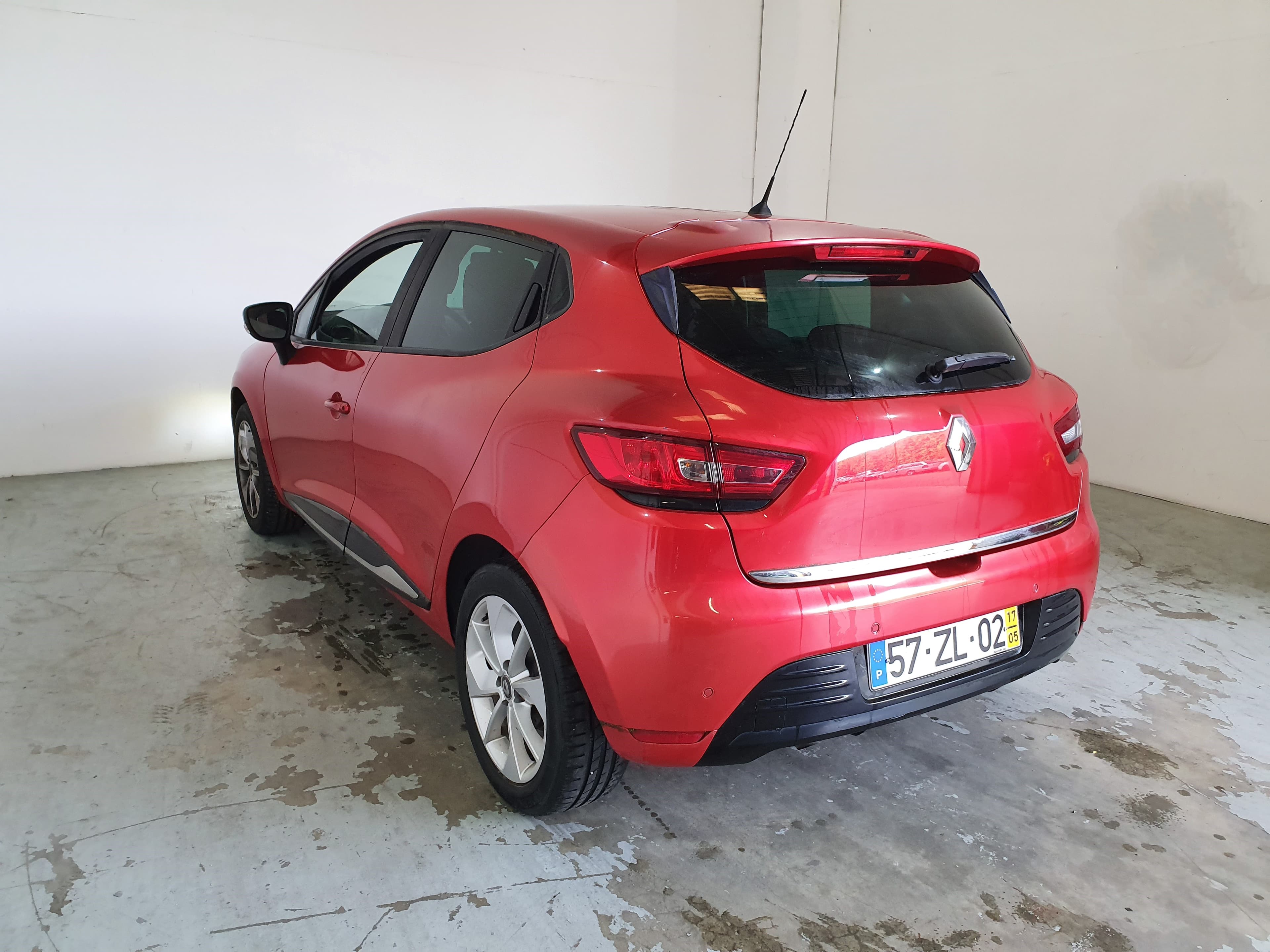 Renault Clio · Ano 2017 — imagem 9