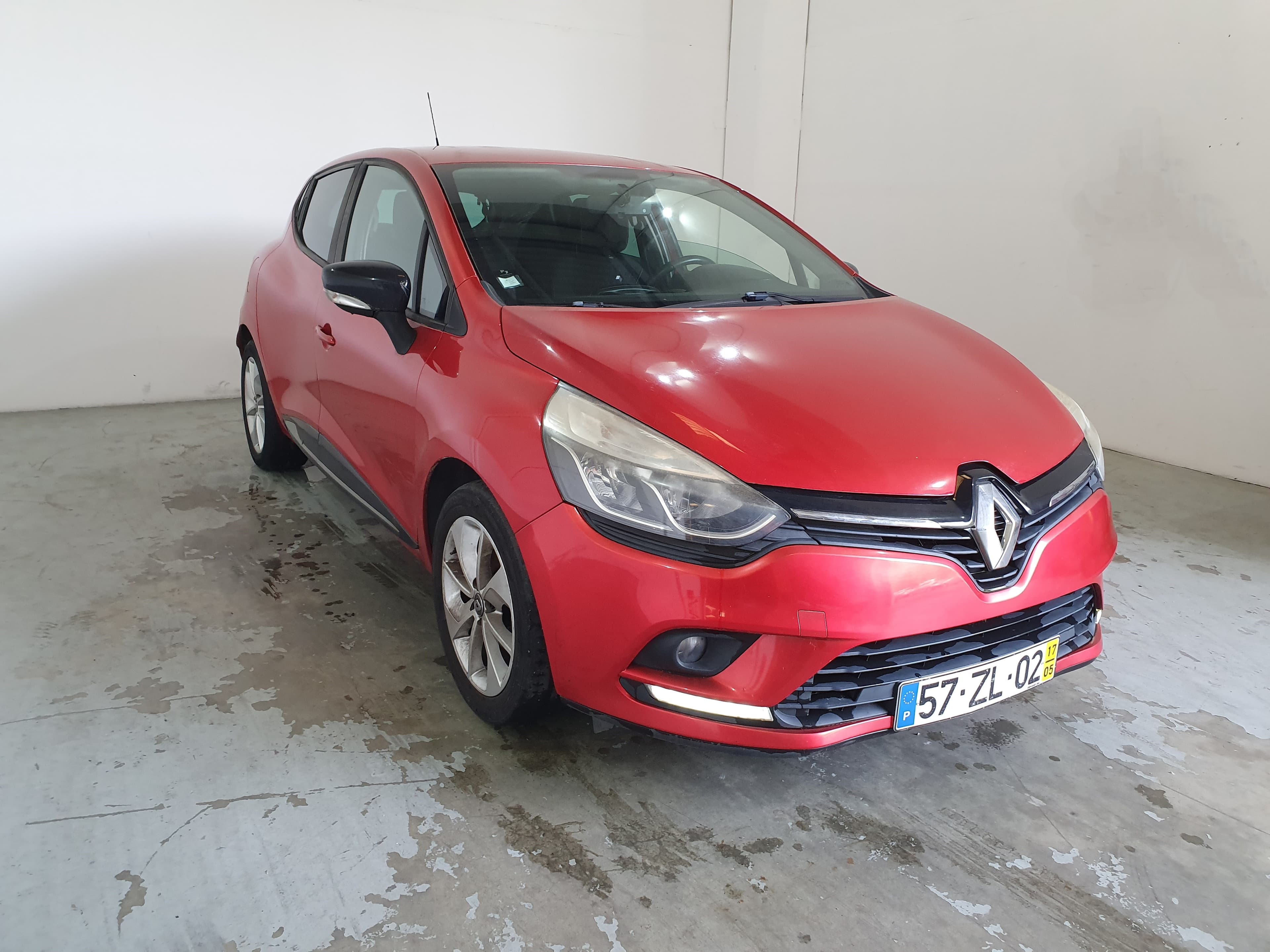 Renault Clio · Ano 2017 — imagem 3
